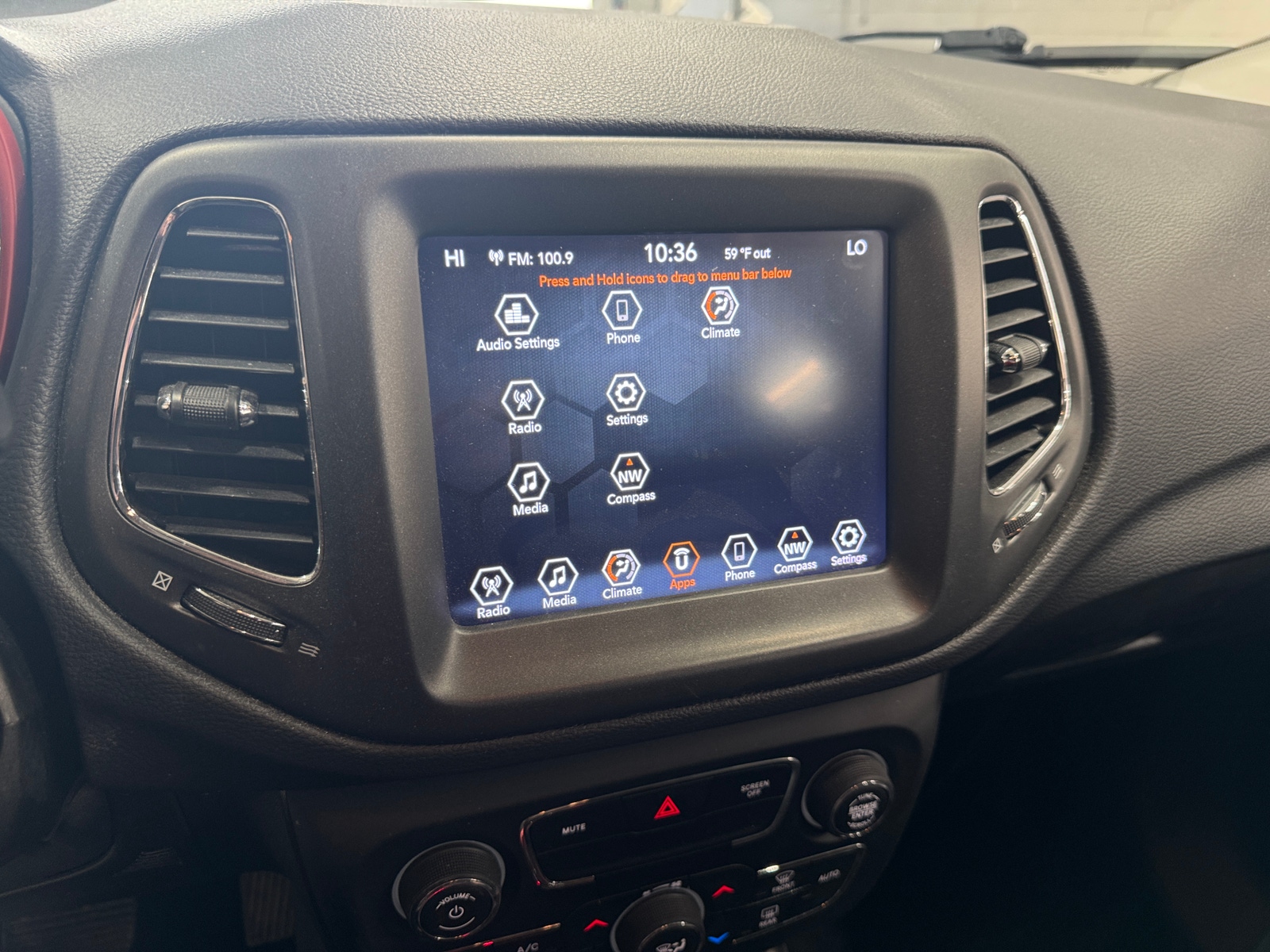 Thumbnail: 2020 Jeep Compass - 4
