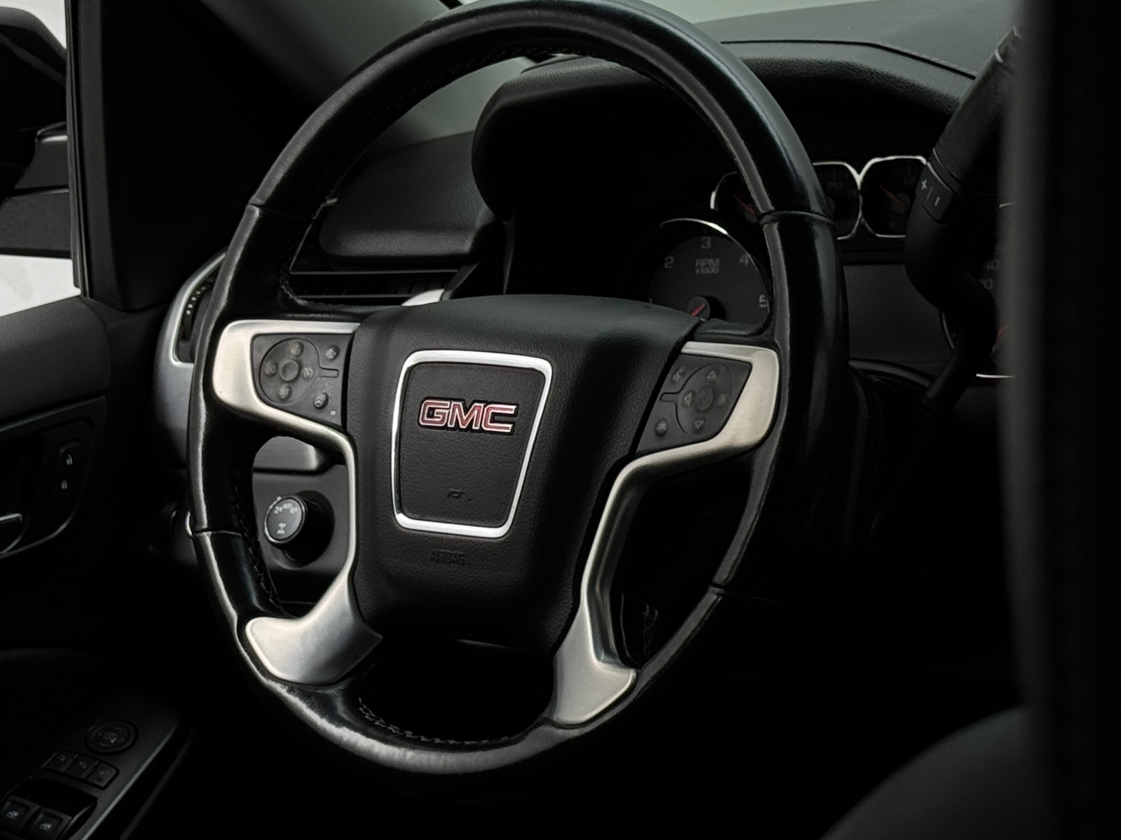 Thumbnail: 2020 GMC Yukon - 4