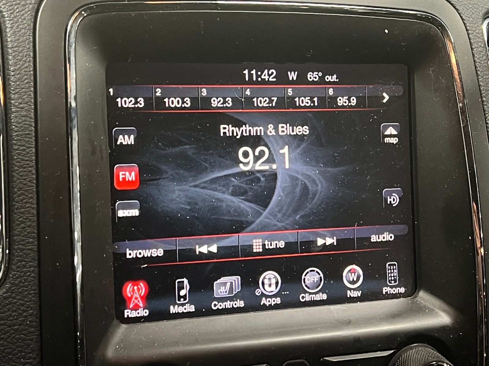 Thumbnail: 2016 Dodge Durango - 3