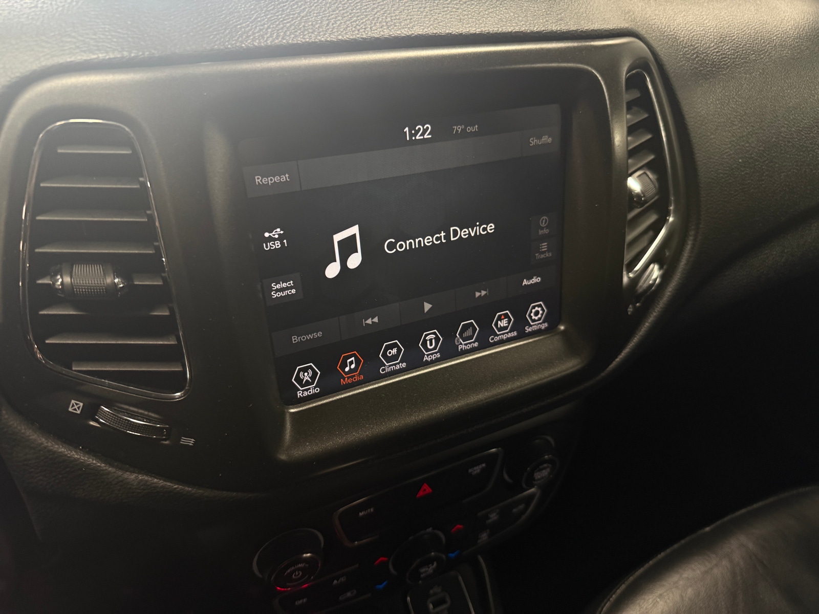 Thumbnail: 2018 Jeep Compass - 4