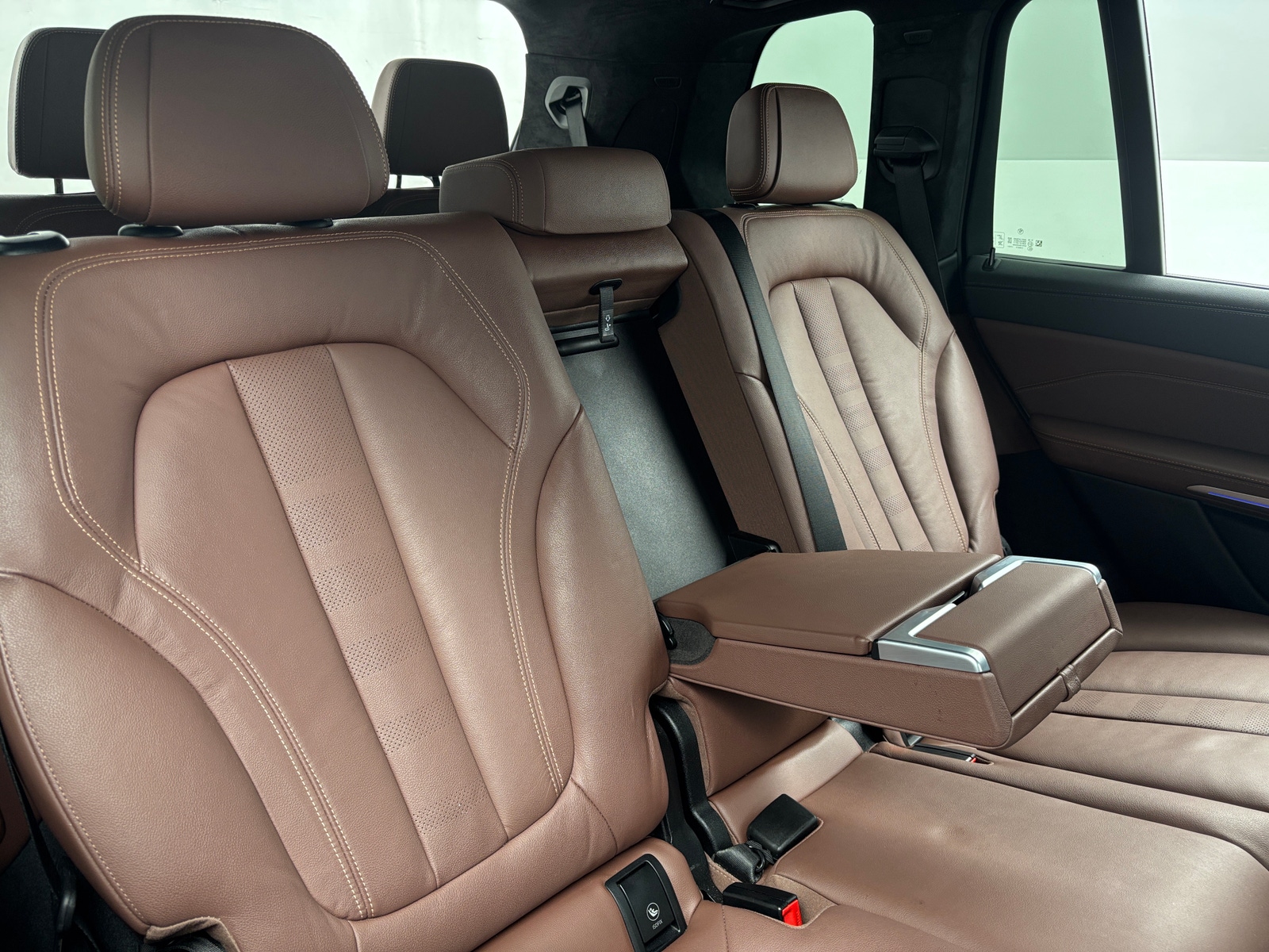 Thumbnail: 2021 BMW X7 - 5