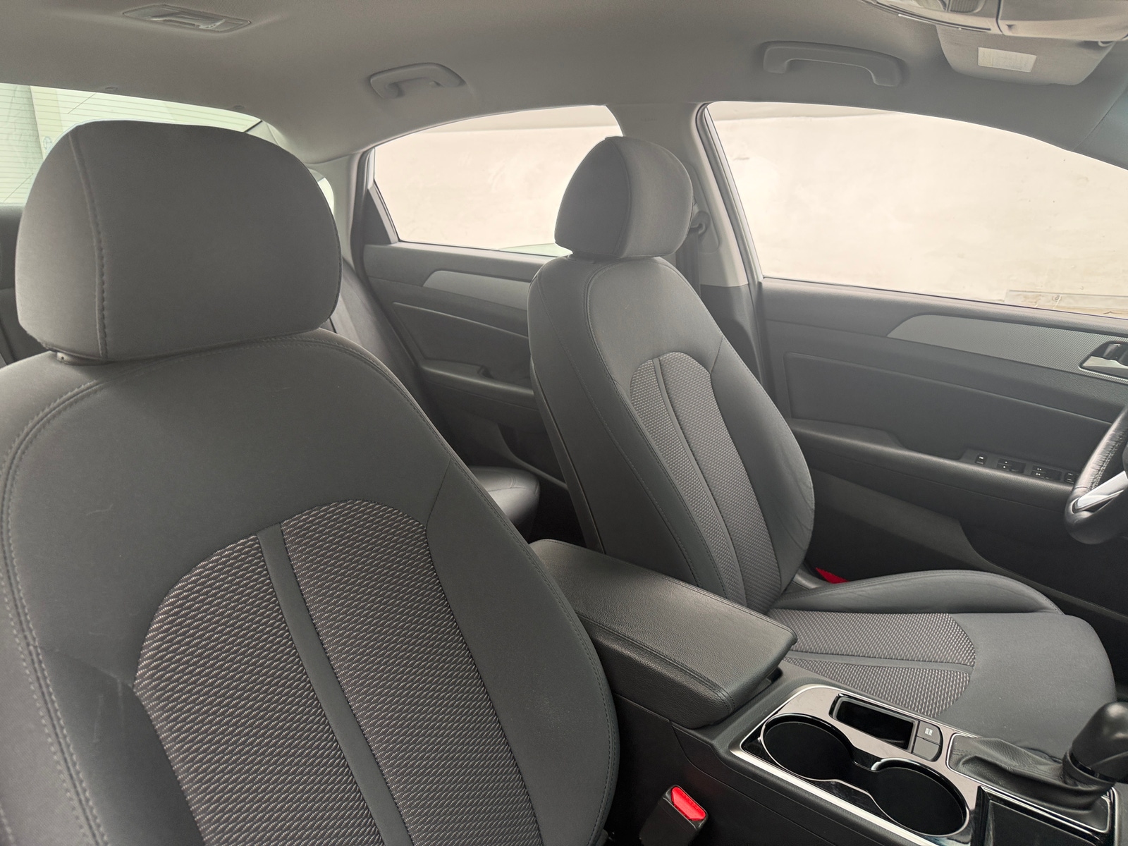 Thumbnail: 2019 Hyundai Sonata - 2