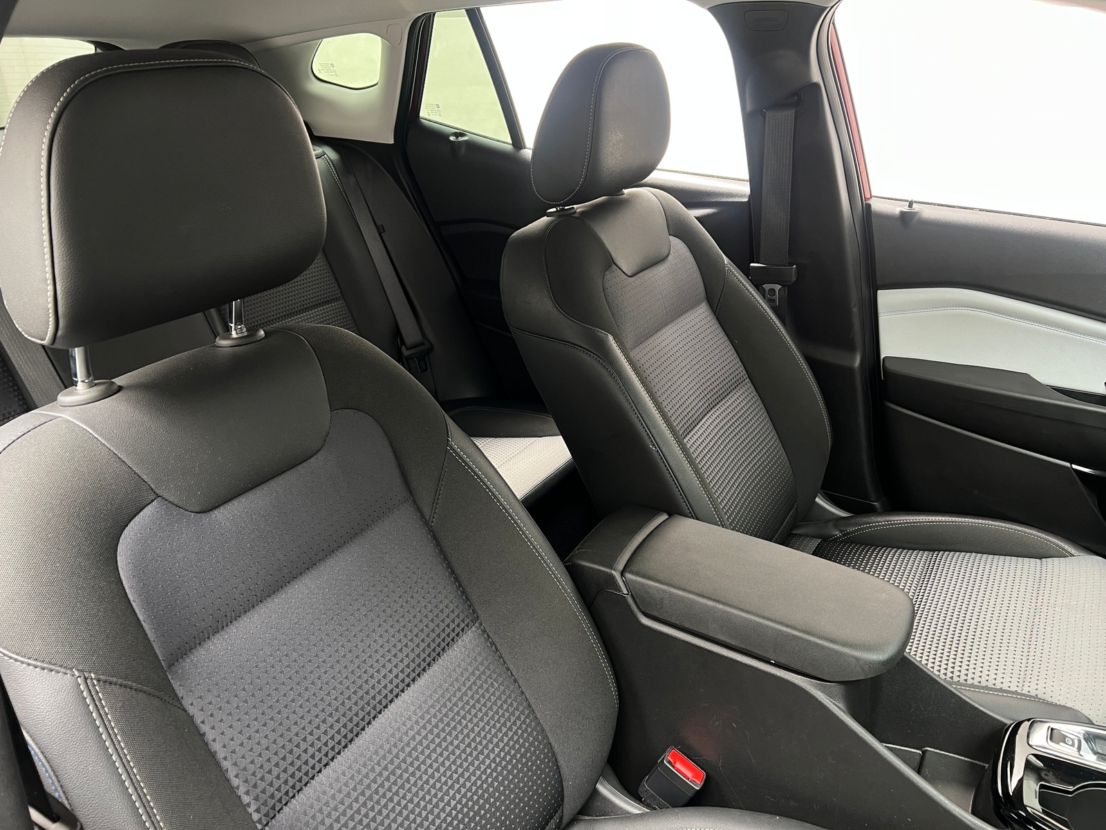 Thumbnail: 2025 Chevrolet Trax - 2