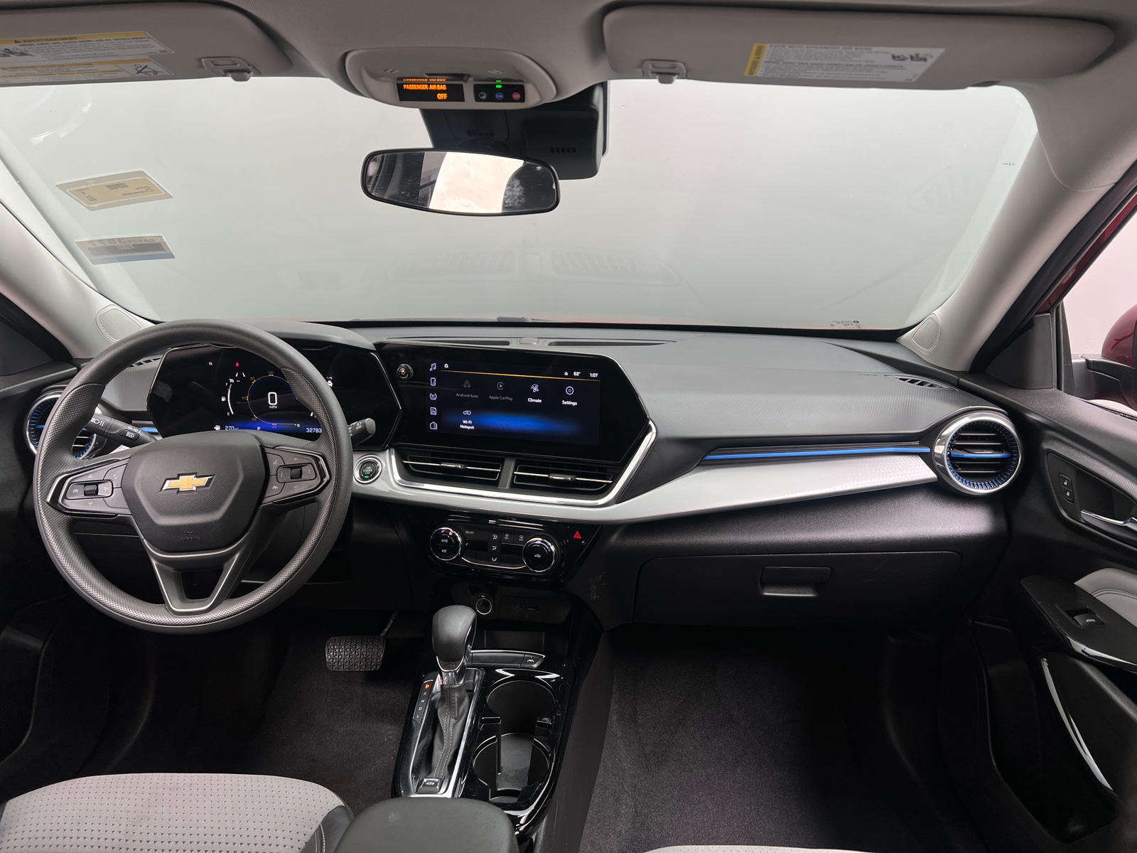 Thumbnail: 2025 Chevrolet Trax - 3