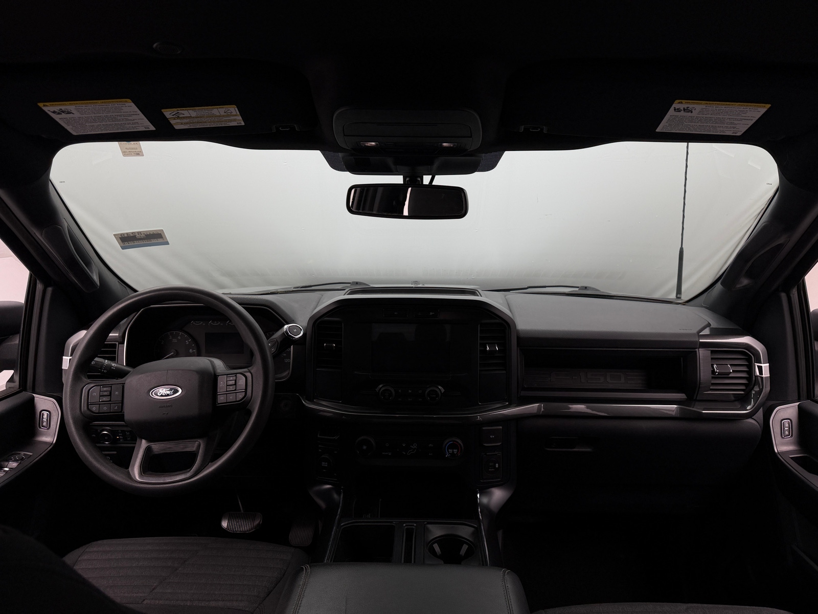 Thumbnail: 2022 Ford Econoline - 3