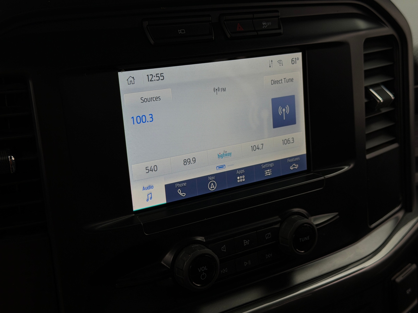 Thumbnail: 2022 Ford Econoline - 4