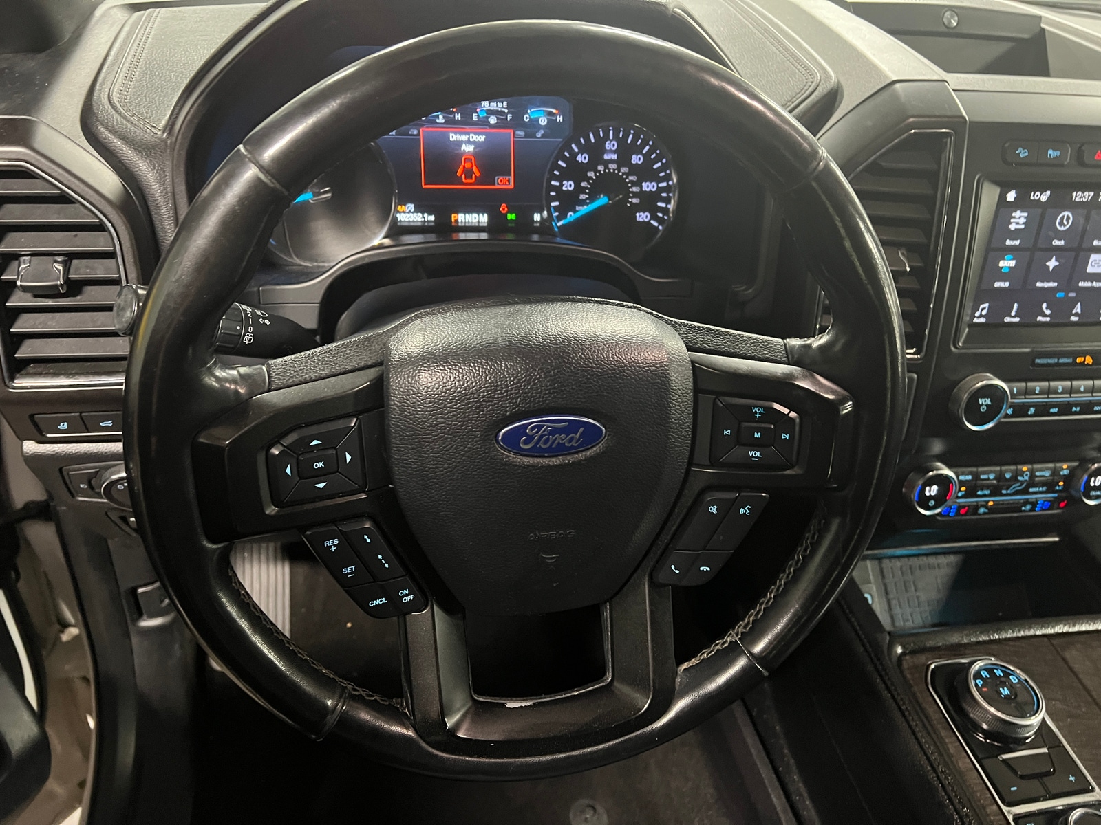 Thumbnail: 2019 Ford Expedition - 4