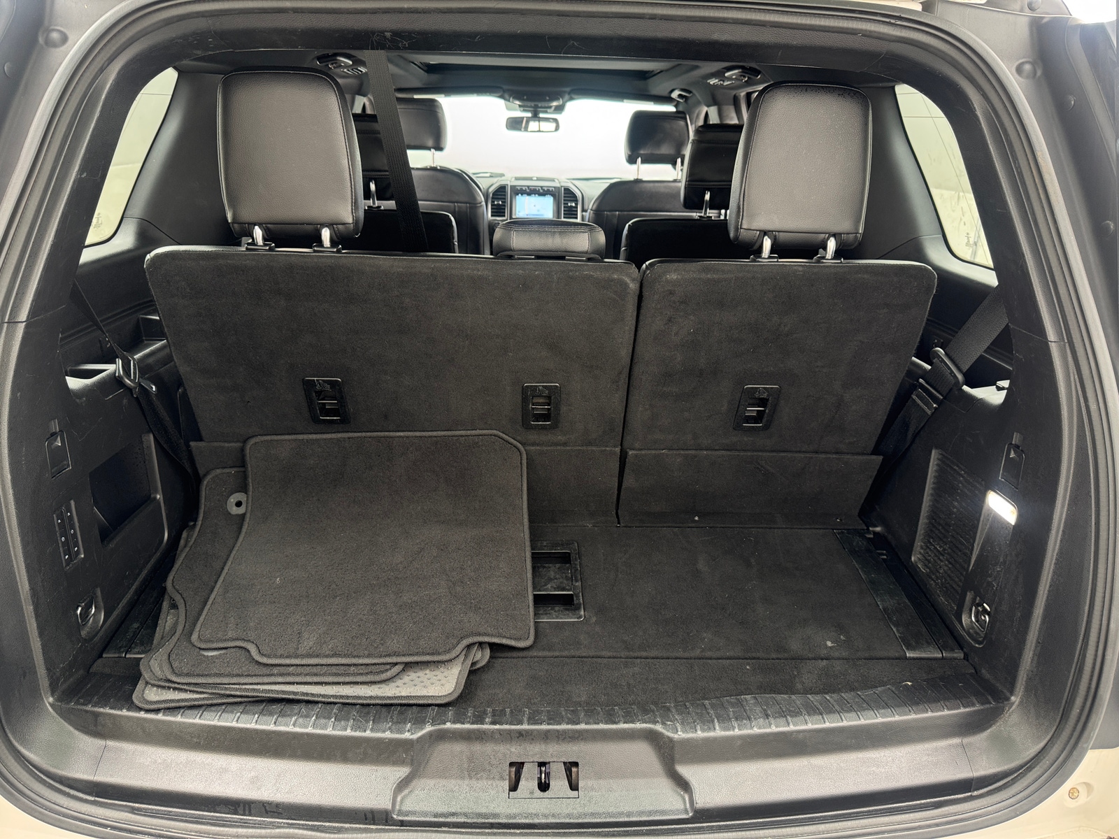 Thumbnail: 2019 Ford Expedition - 6