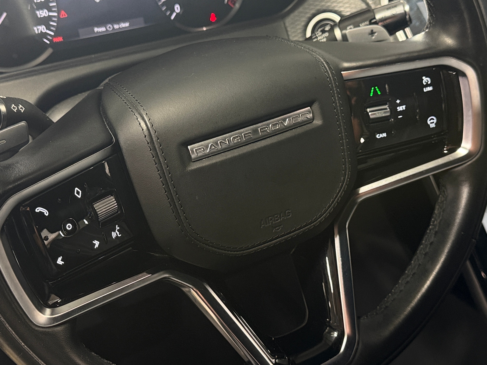 Thumbnail: 2021 Land Rover Range Rover Velar - 4