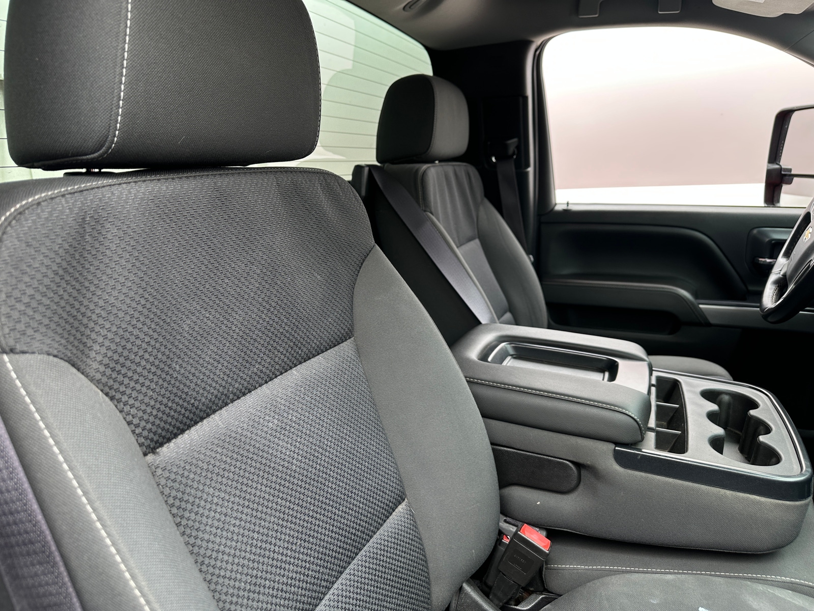 Thumbnail: 2016 Chevrolet Silverado 3500 - 2