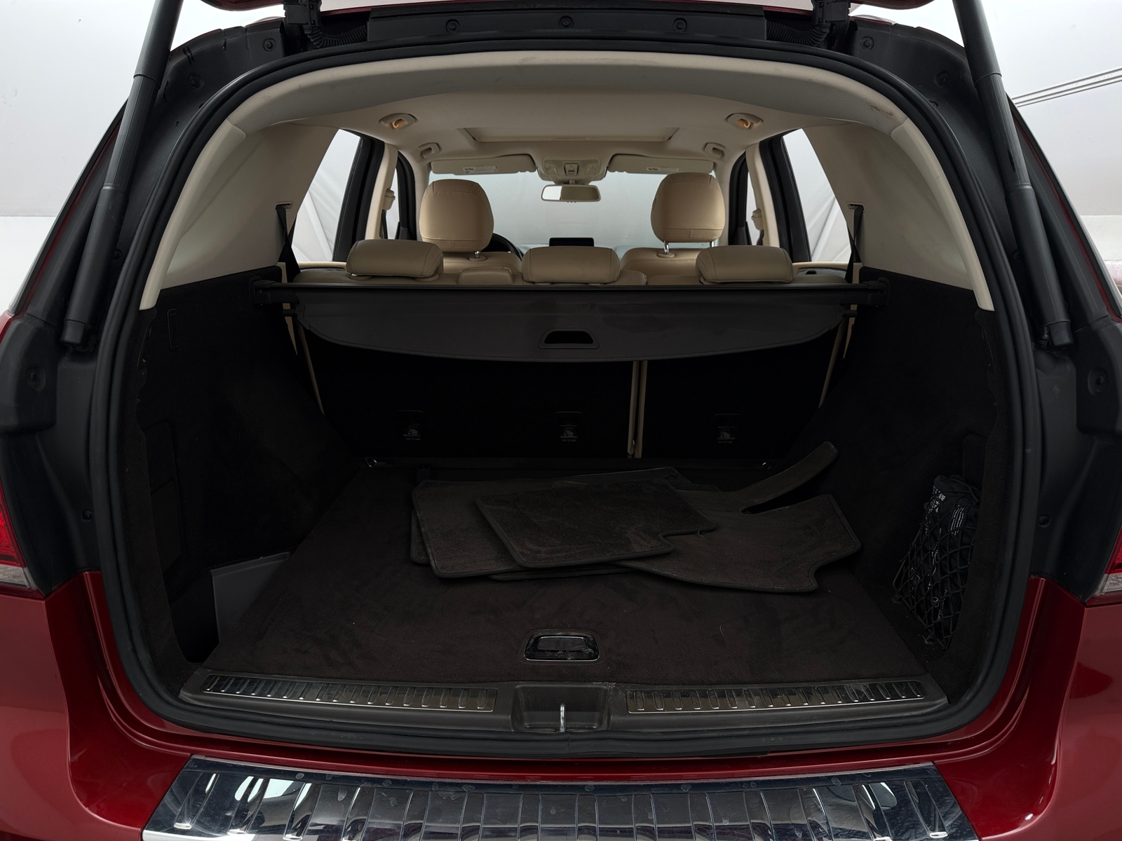 Thumbnail: 2017 Mercedes-Benz GLE - 6