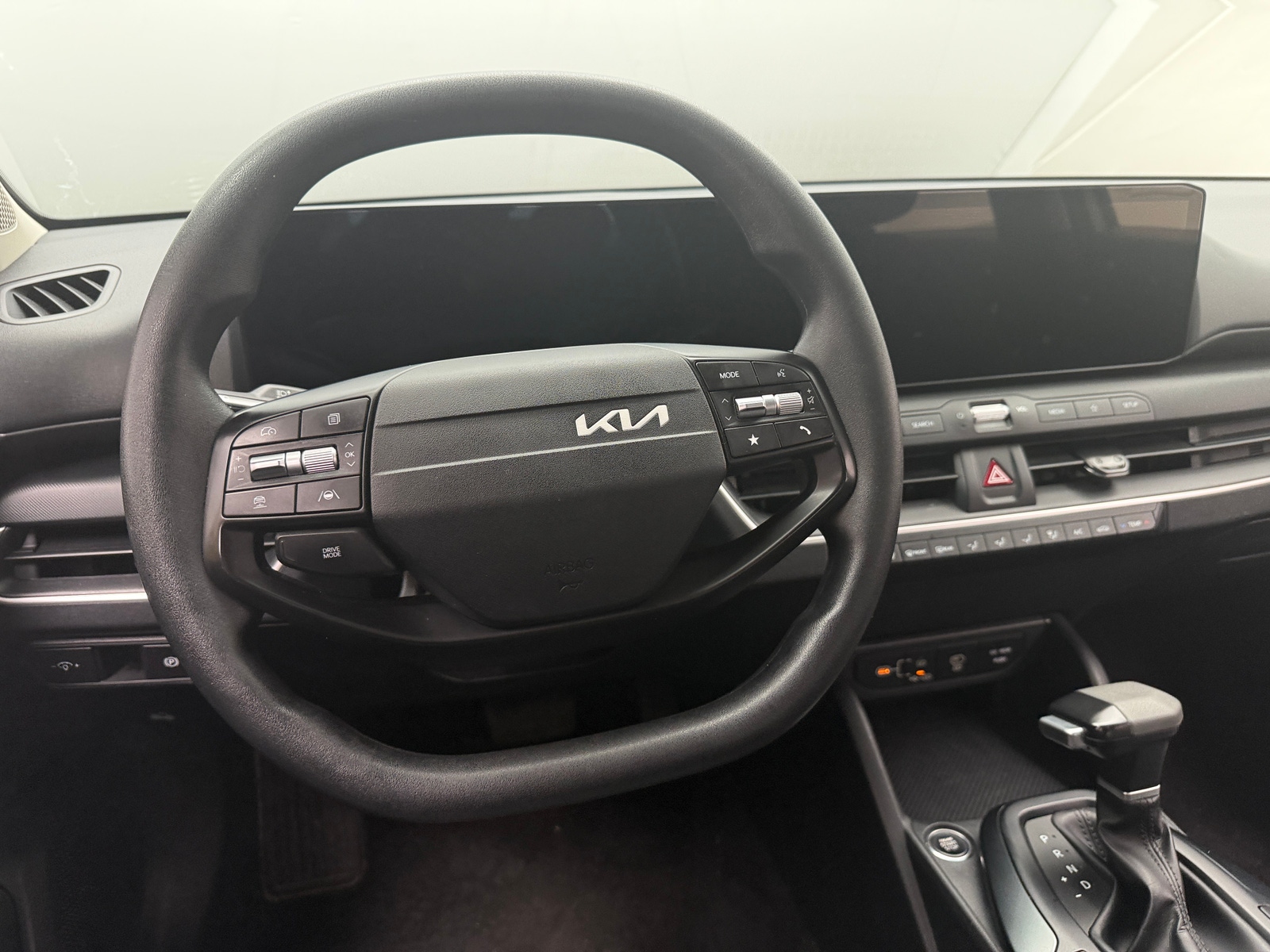 Thumbnail: 2025 Kia K4 - 5