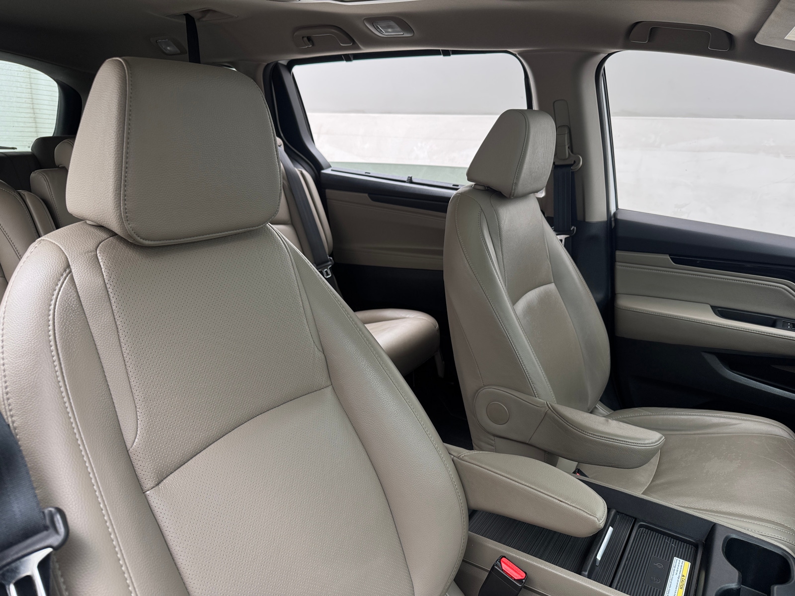 Thumbnail: 2020 Honda Odyssey - 2