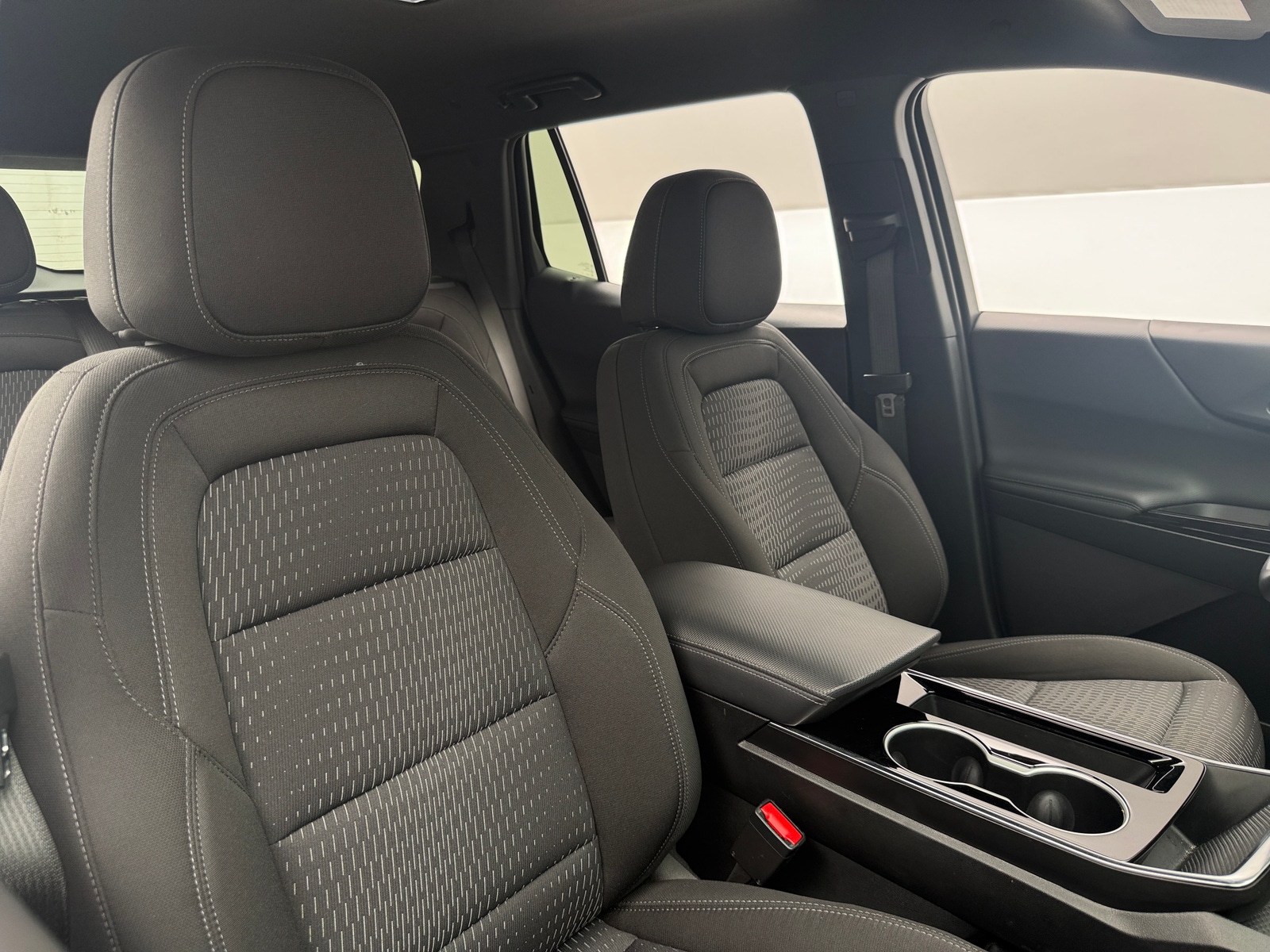 Thumbnail: 2025 Chevrolet Equinox - 2