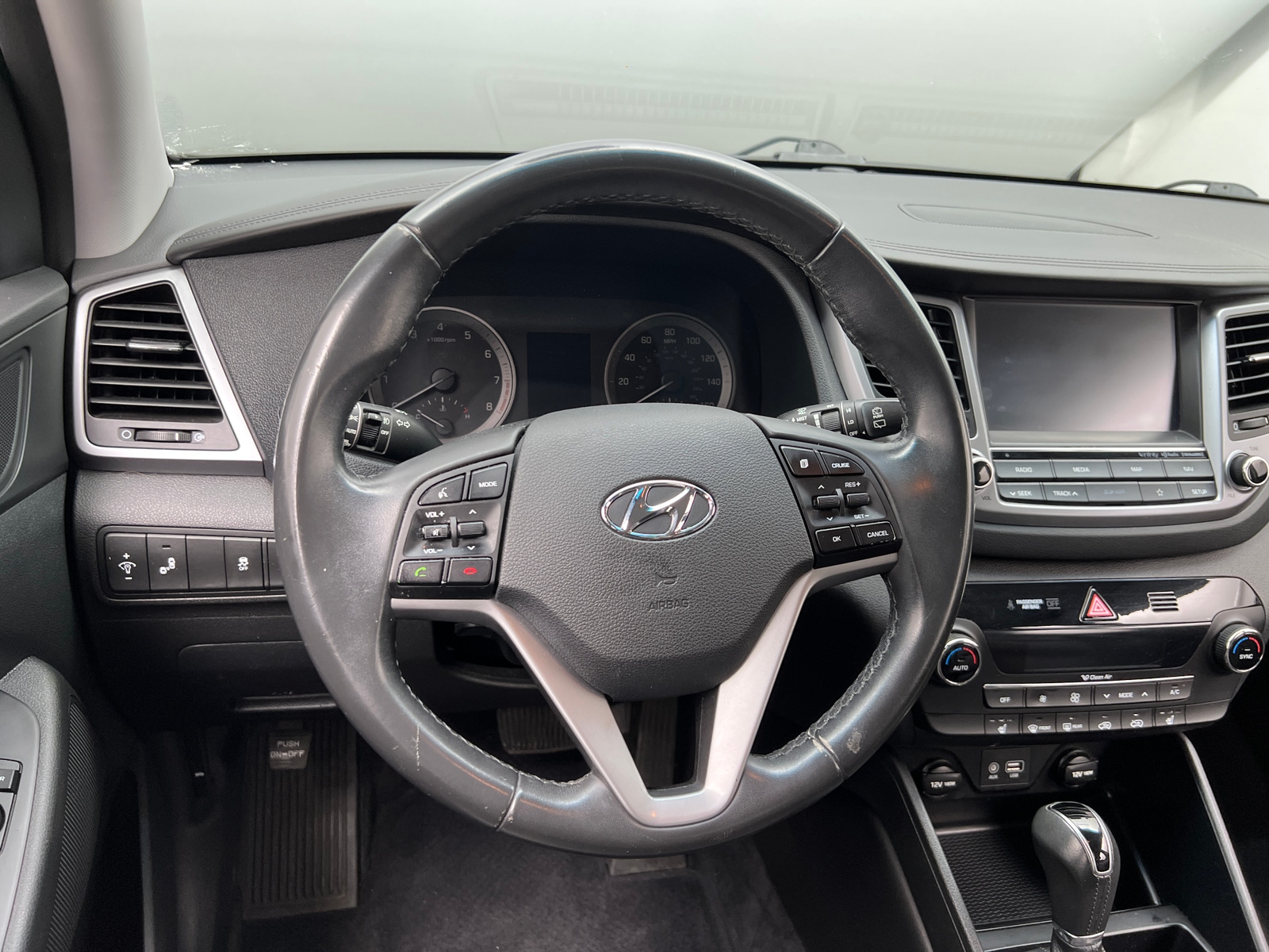 Thumbnail: 2018 Hyundai Tucson - 4