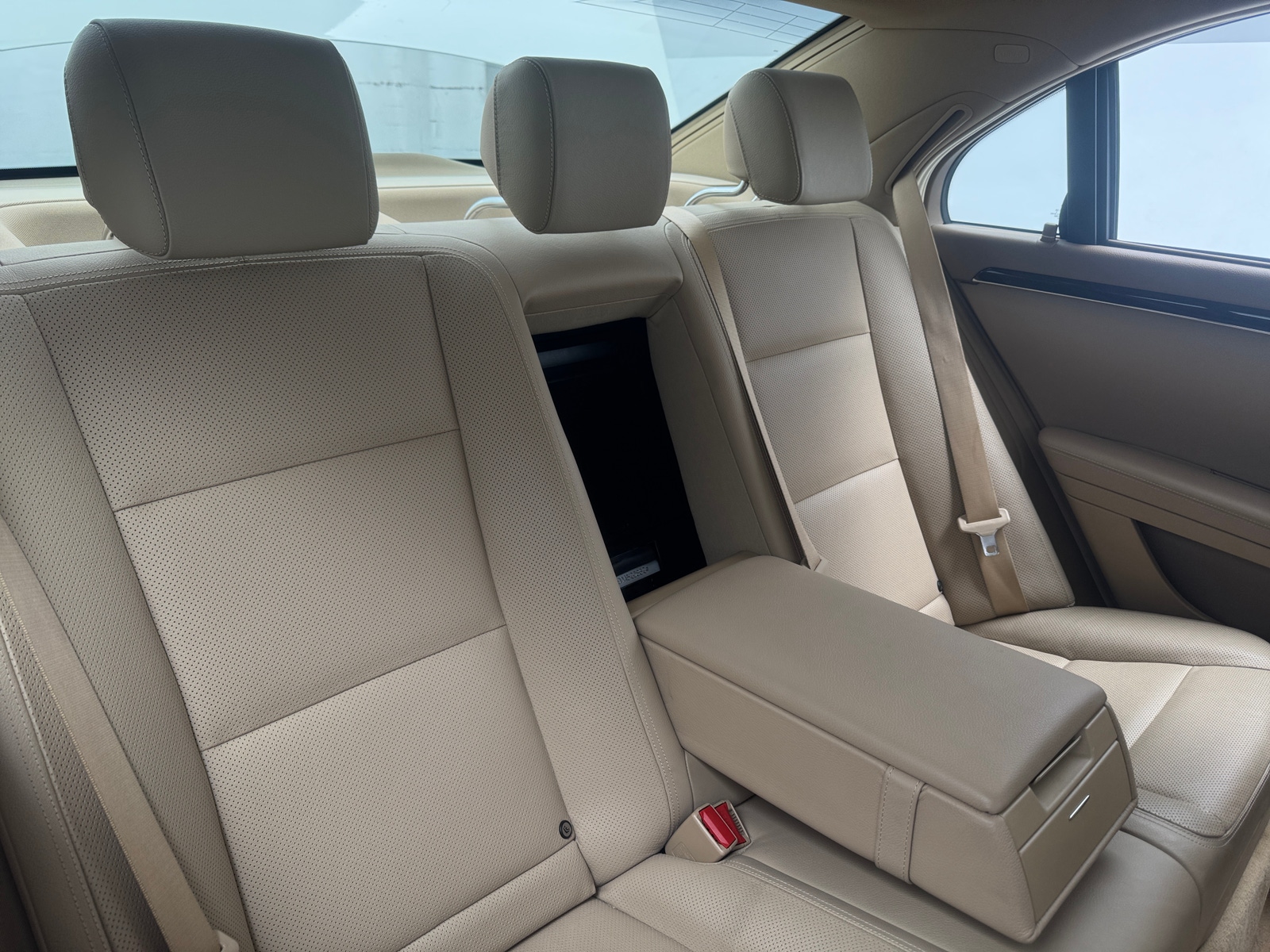 Thumbnail: 2013 Mercedes-Benz S-Class - 5