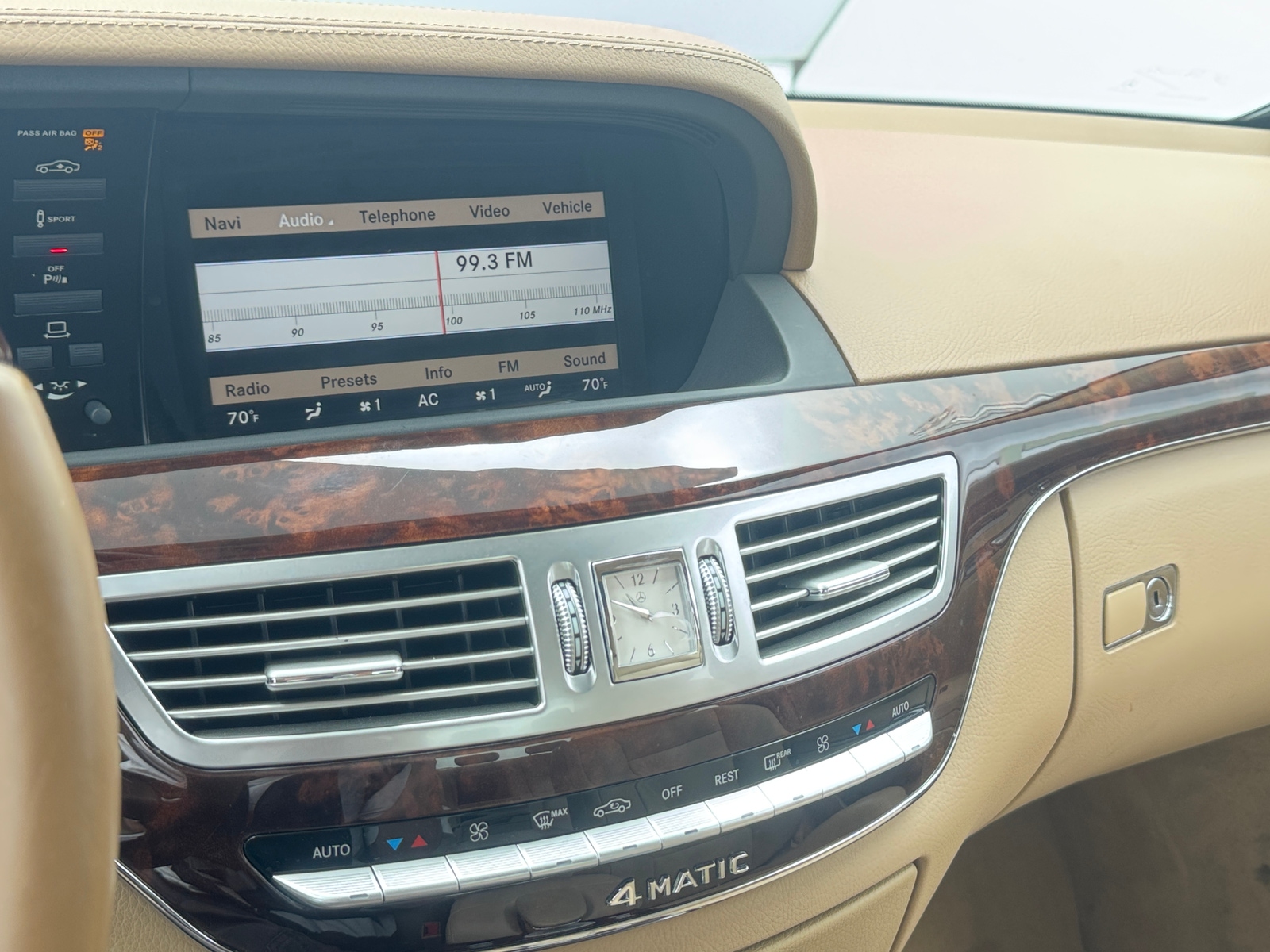 Thumbnail: 2013 Mercedes-Benz S-Class - 3