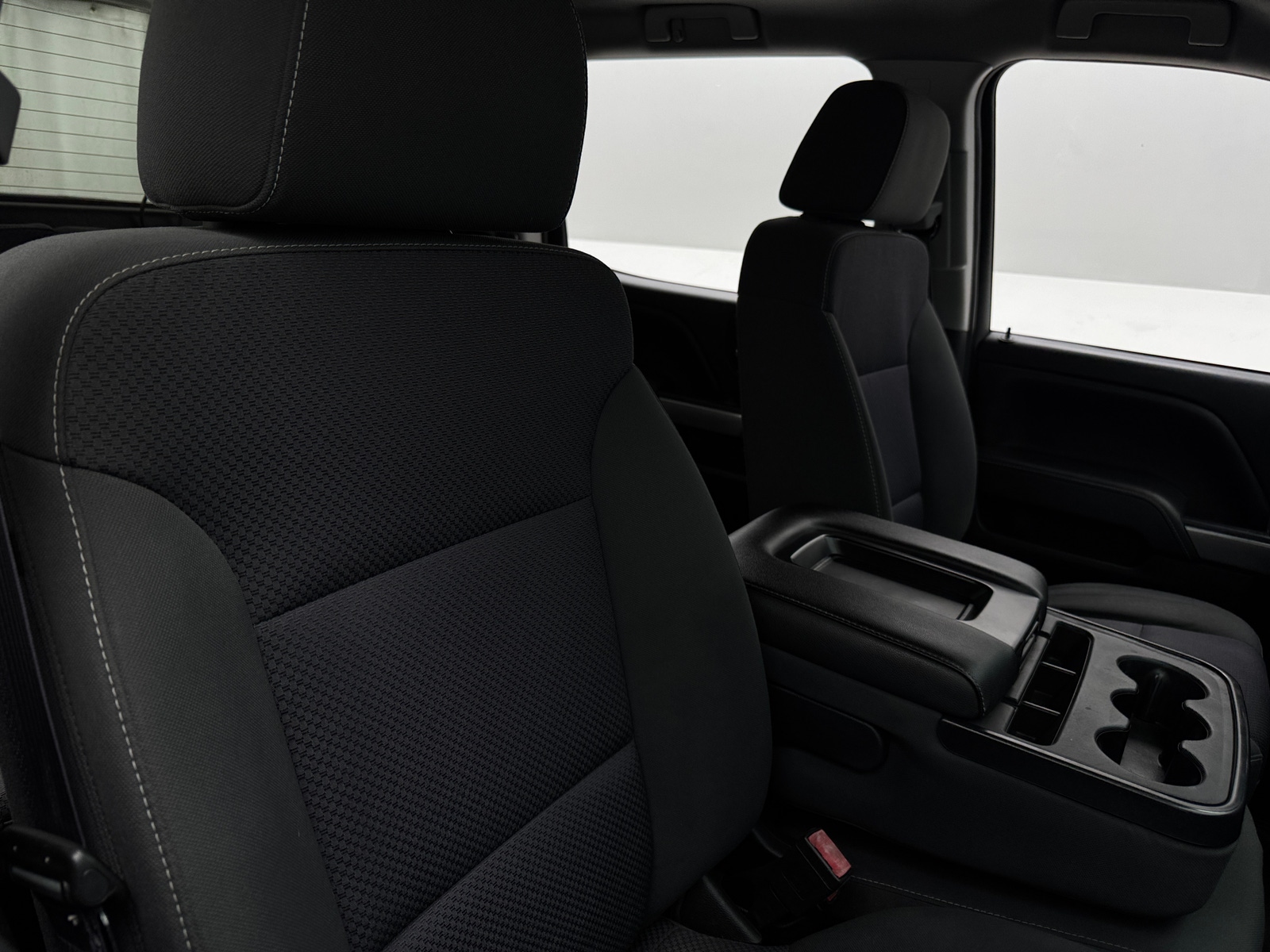 Thumbnail: 2016 Chevrolet Silverado 1500 - 2
