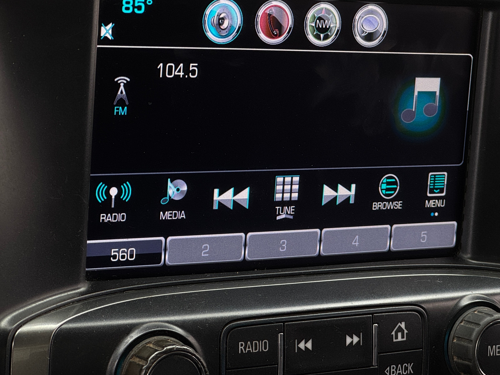 Thumbnail: 2016 Chevrolet Silverado 1500 - 4