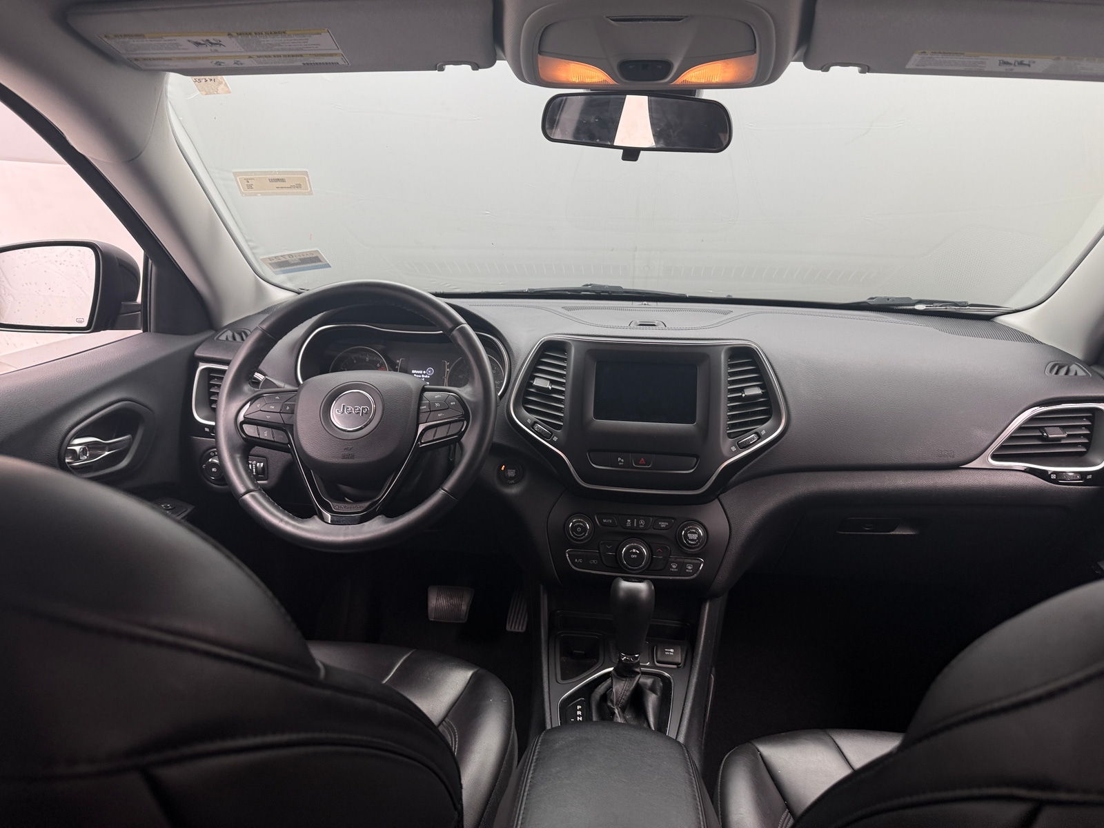Thumbnail: 2019 Jeep Cherokee - 3