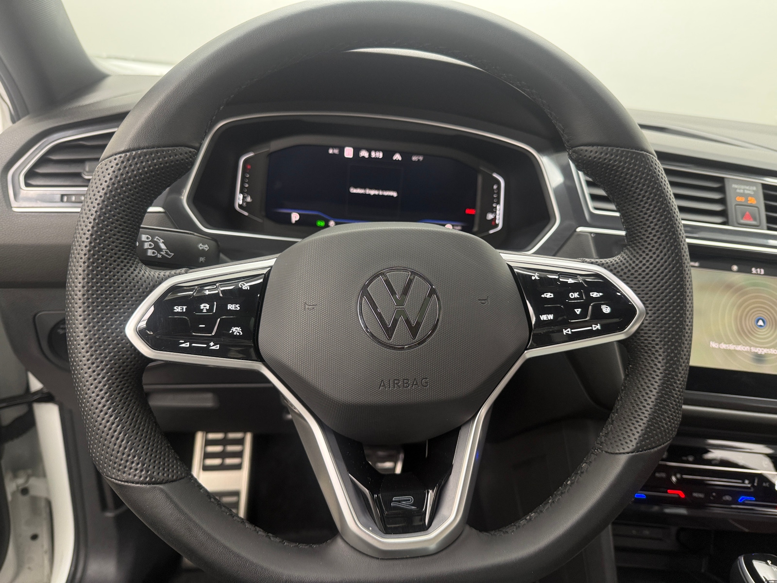 Thumbnail: 2024 Volkswagen Tiguan - 4