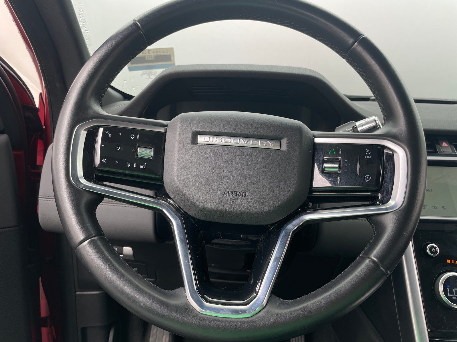 Thumbnail: 2022 Land Rover Discovery Sport - 4