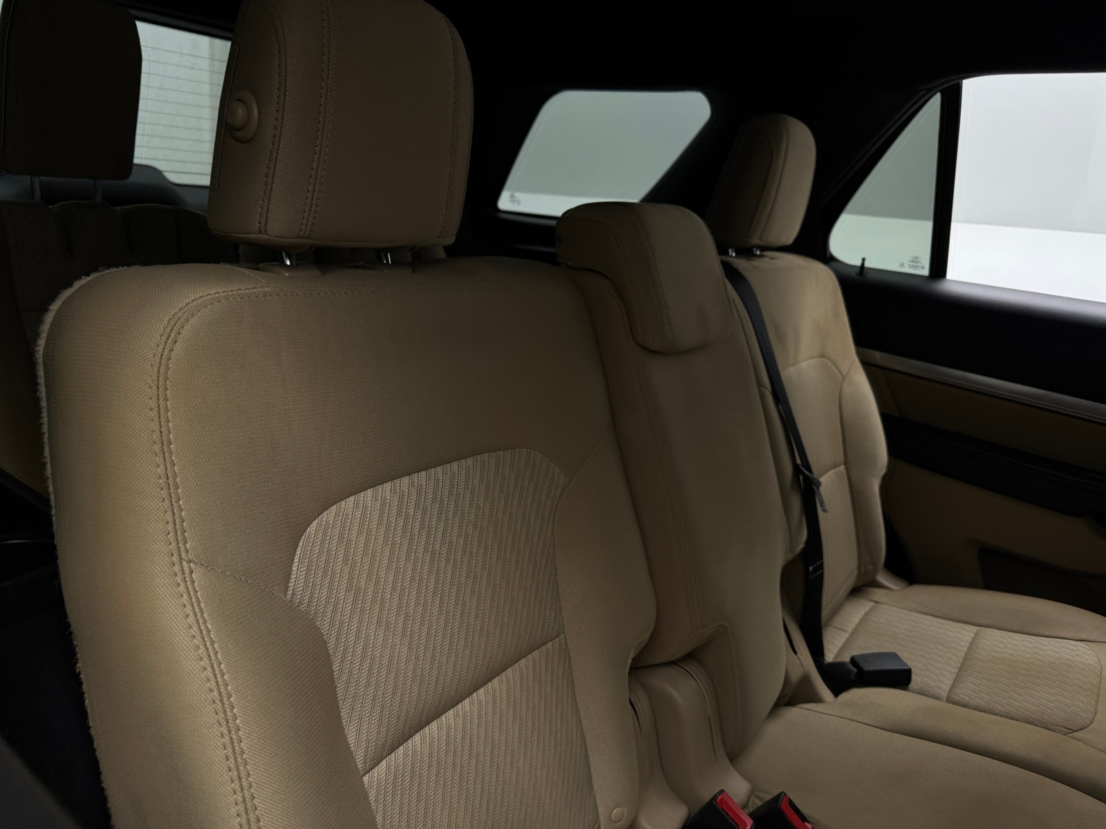 Thumbnail: 2017 Ford Explorer - 6