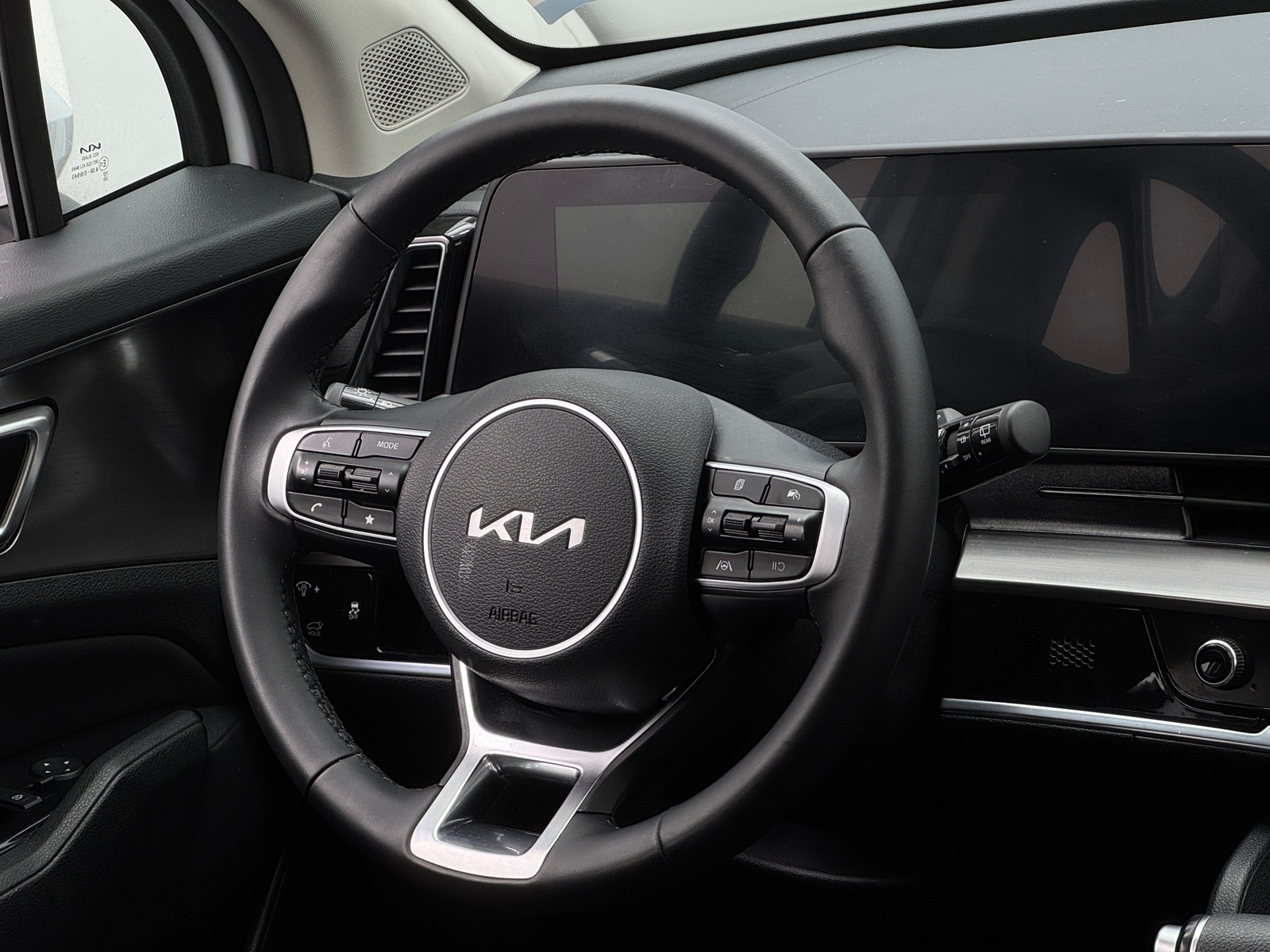 Thumbnail: 2025 Kia Sportage - 4