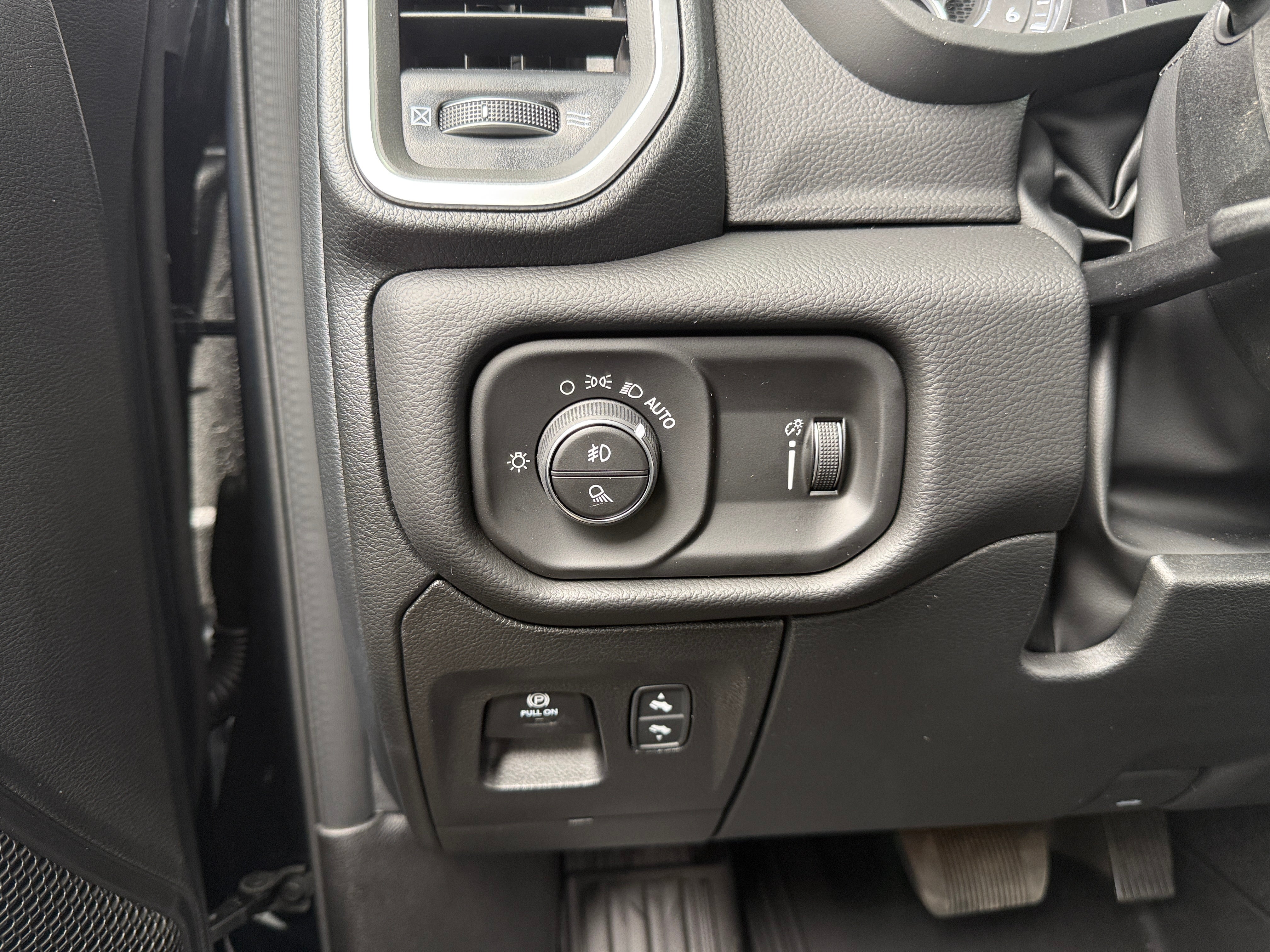 2026 RAM 1500 Big Horn/Lone Star - Photo 13