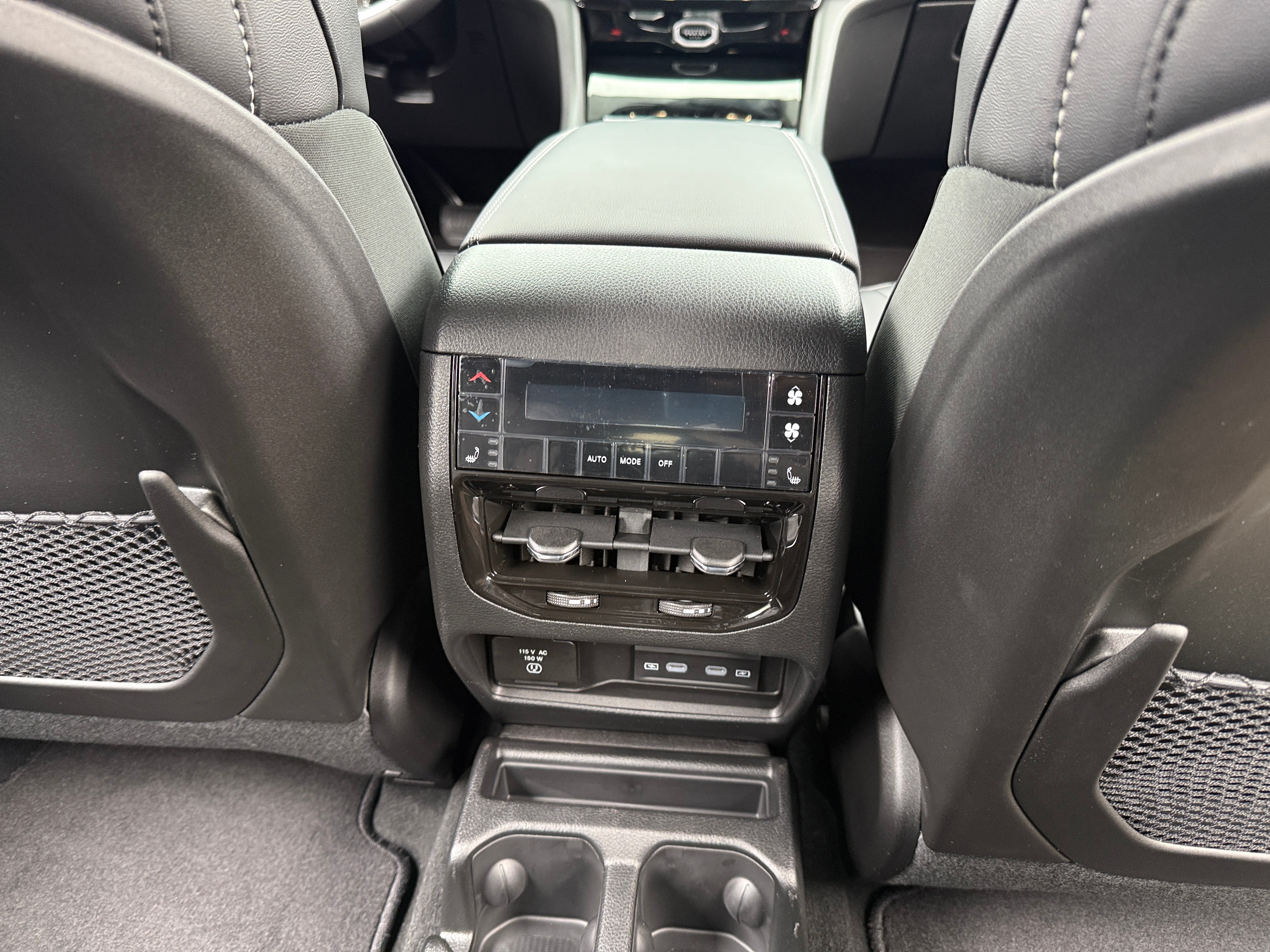 2026 Jeep Grand Cherokee L Limited - Photo 2