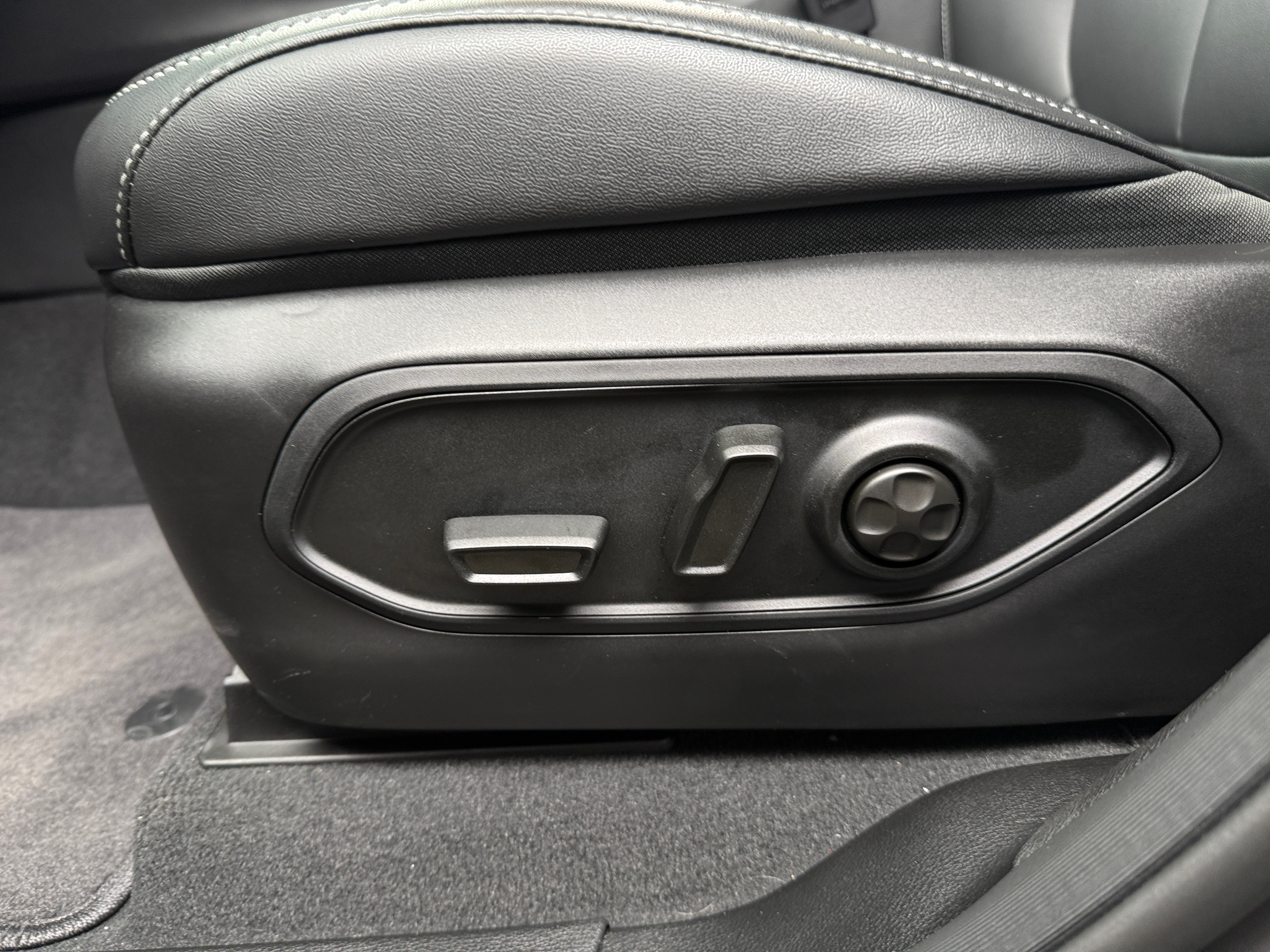 2026 Jeep Grand Cherokee L Limited - Photo 12