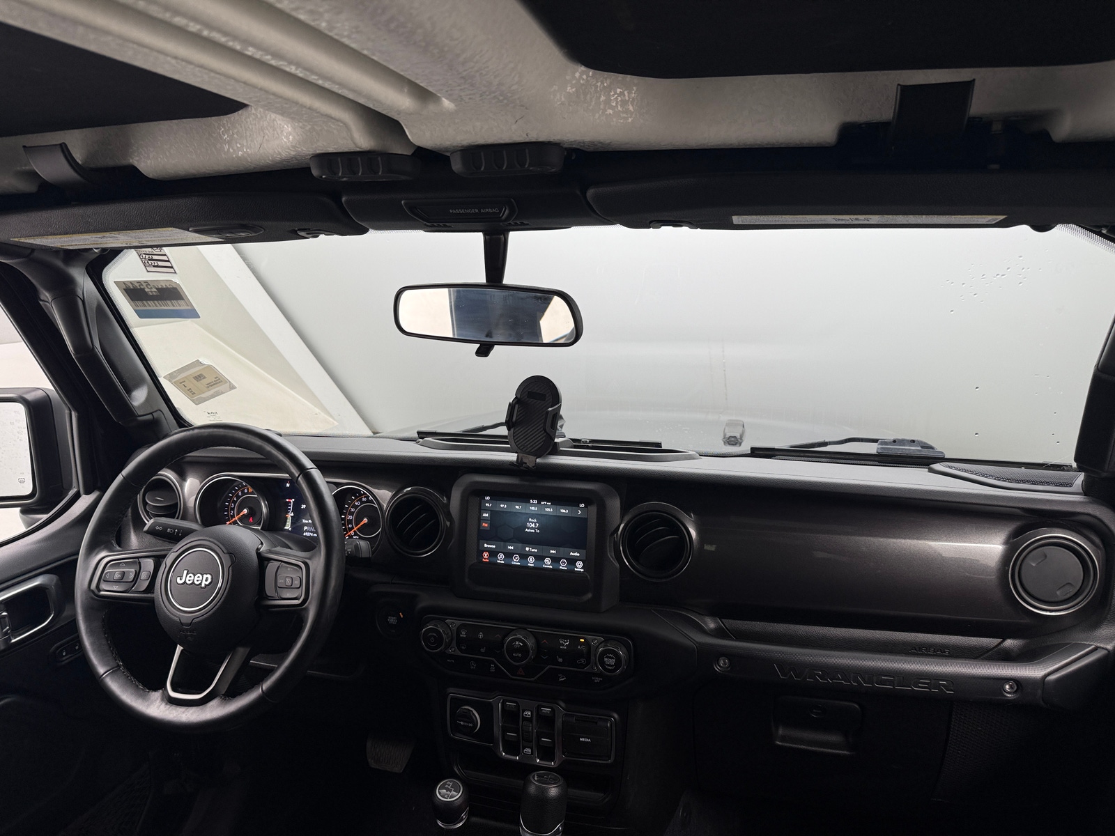 Thumbnail: 2019 Jeep Wrangler - 3