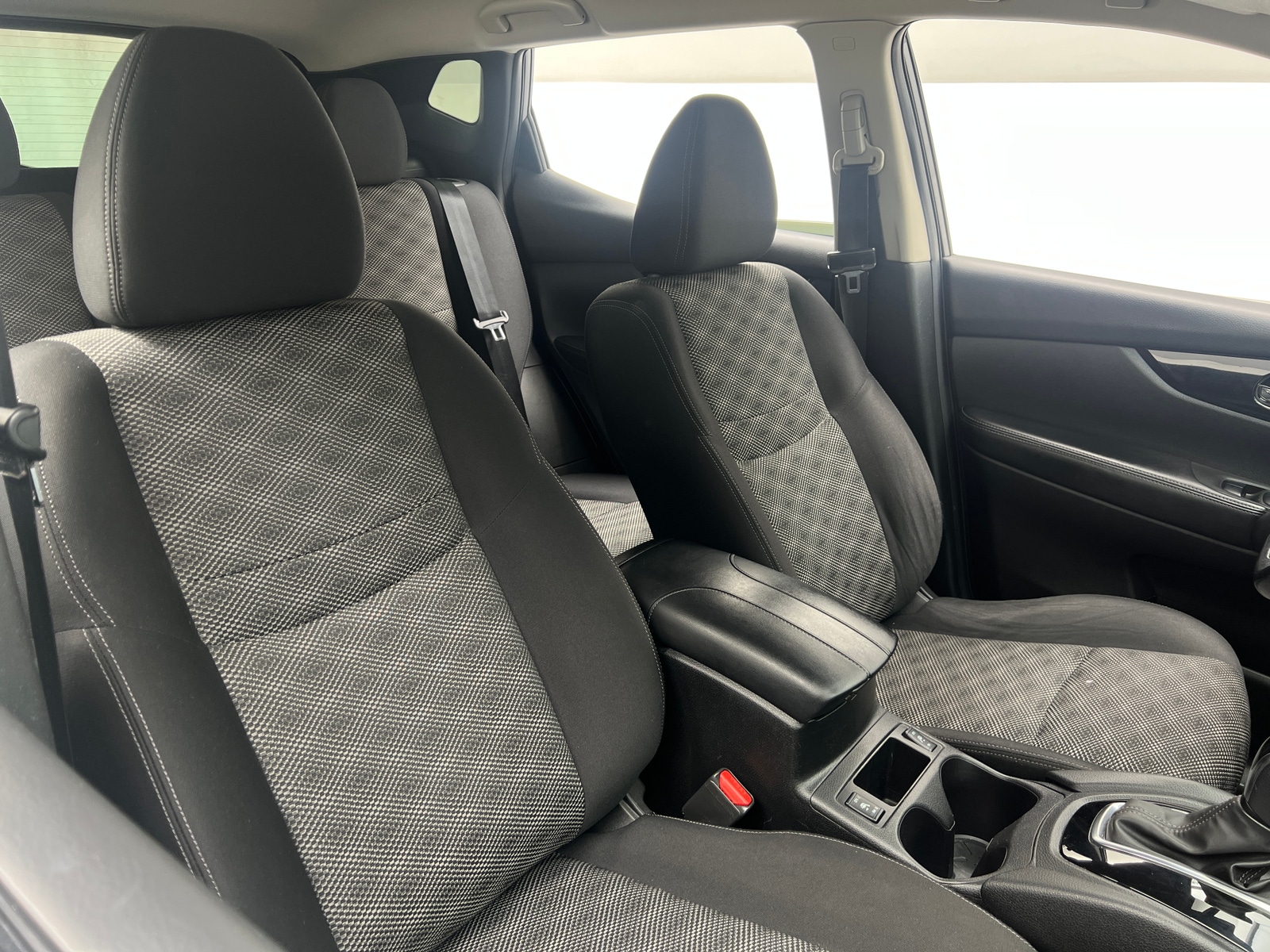 Thumbnail: 2019 Nissan Rogue Sport - 2