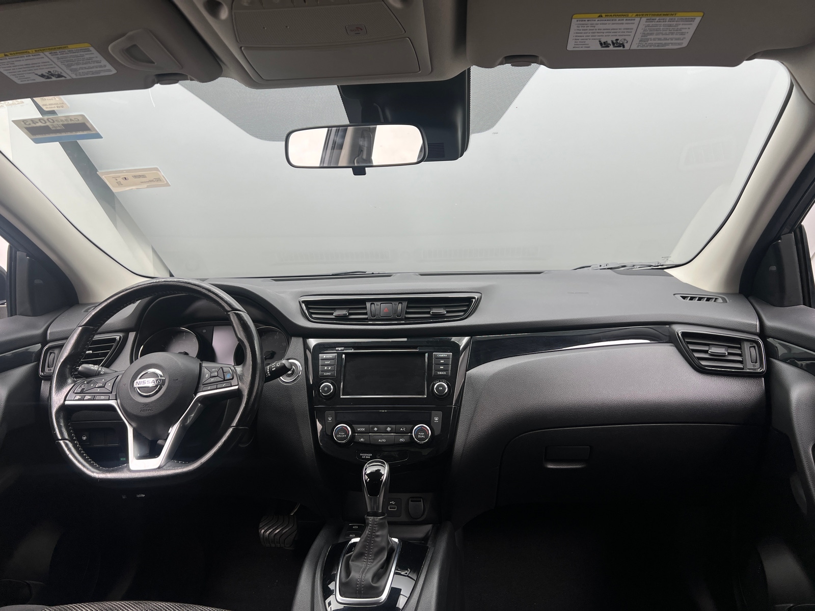 Thumbnail: 2019 Nissan Rogue Sport - 3