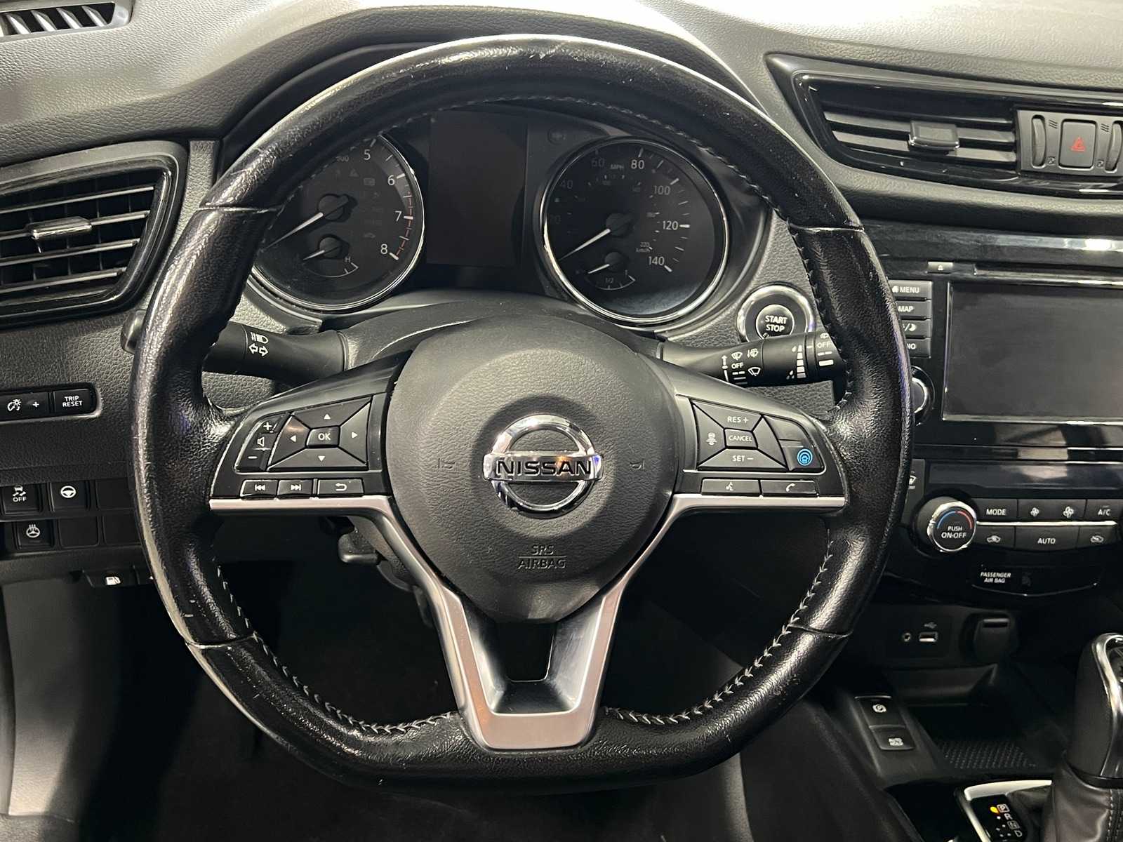 Thumbnail: 2019 Nissan Rogue Sport - 5