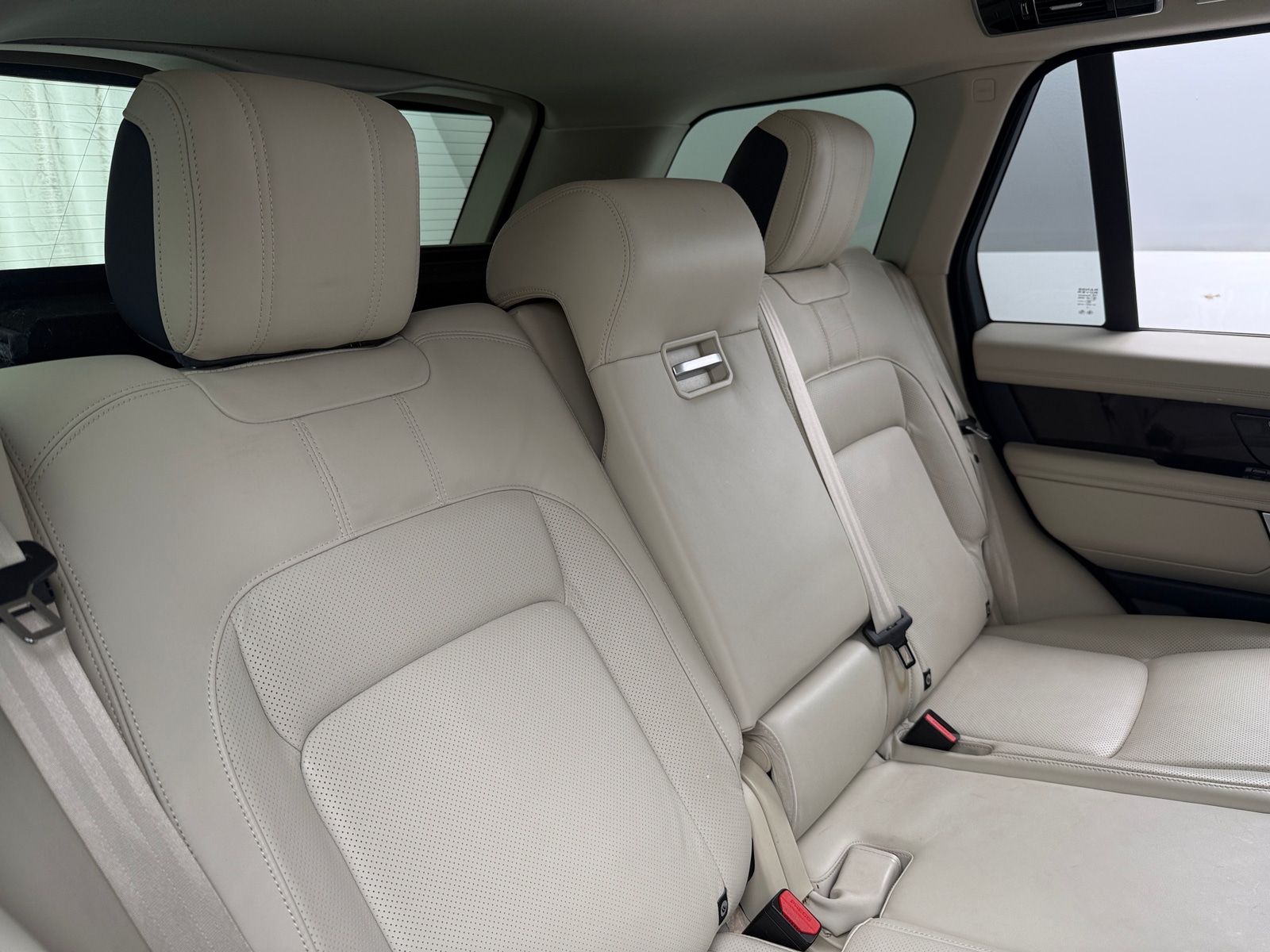 Thumbnail: 2021 Land Rover Range Rover - 5