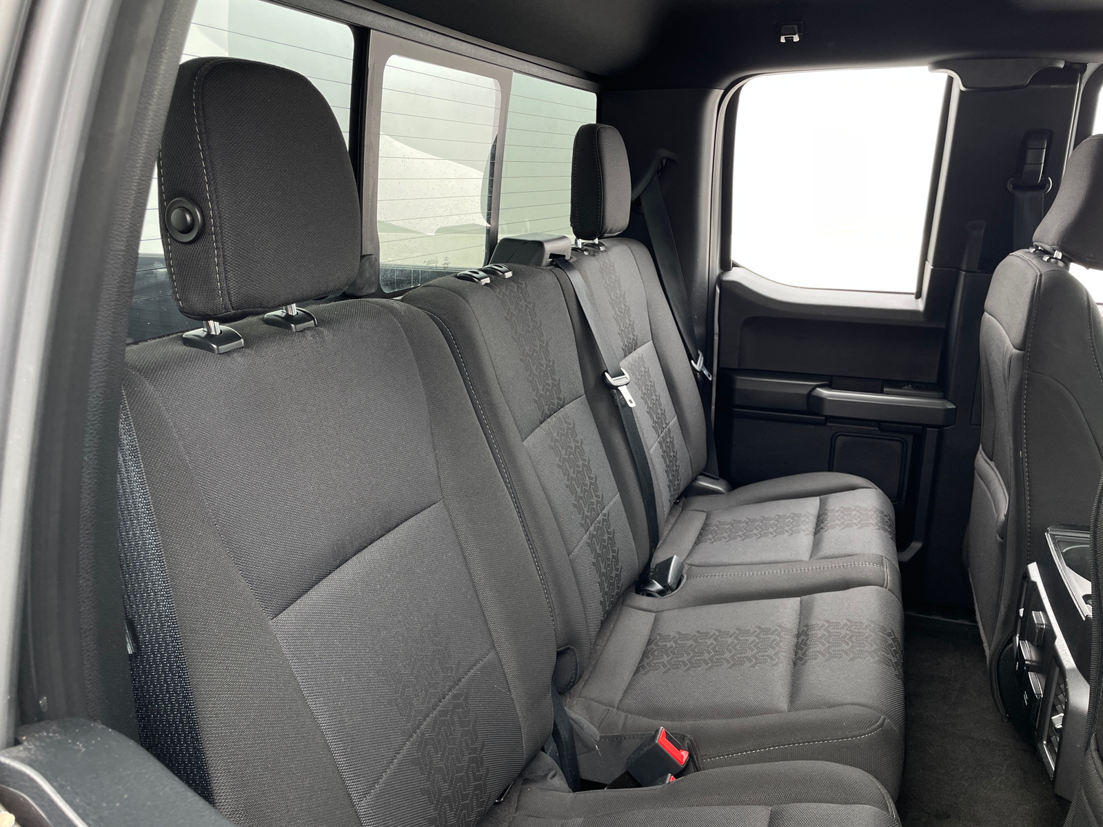 Thumbnail: 2018 Ford Econoline - 6