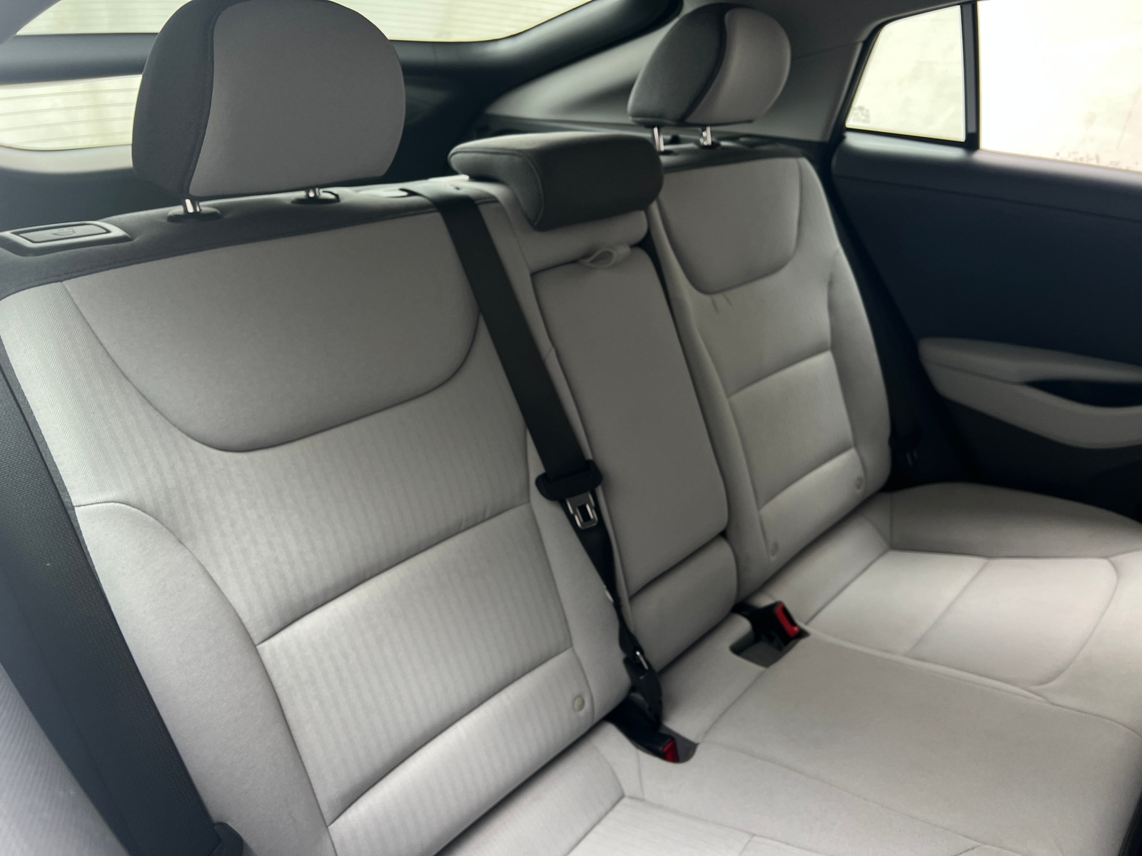 Thumbnail: 2021 Hyundai Ioniq - 6