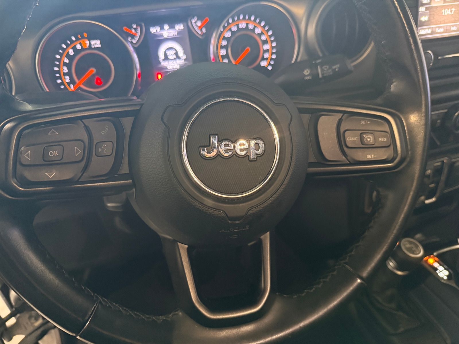 Thumbnail: 2020 Jeep Wrangler - 5