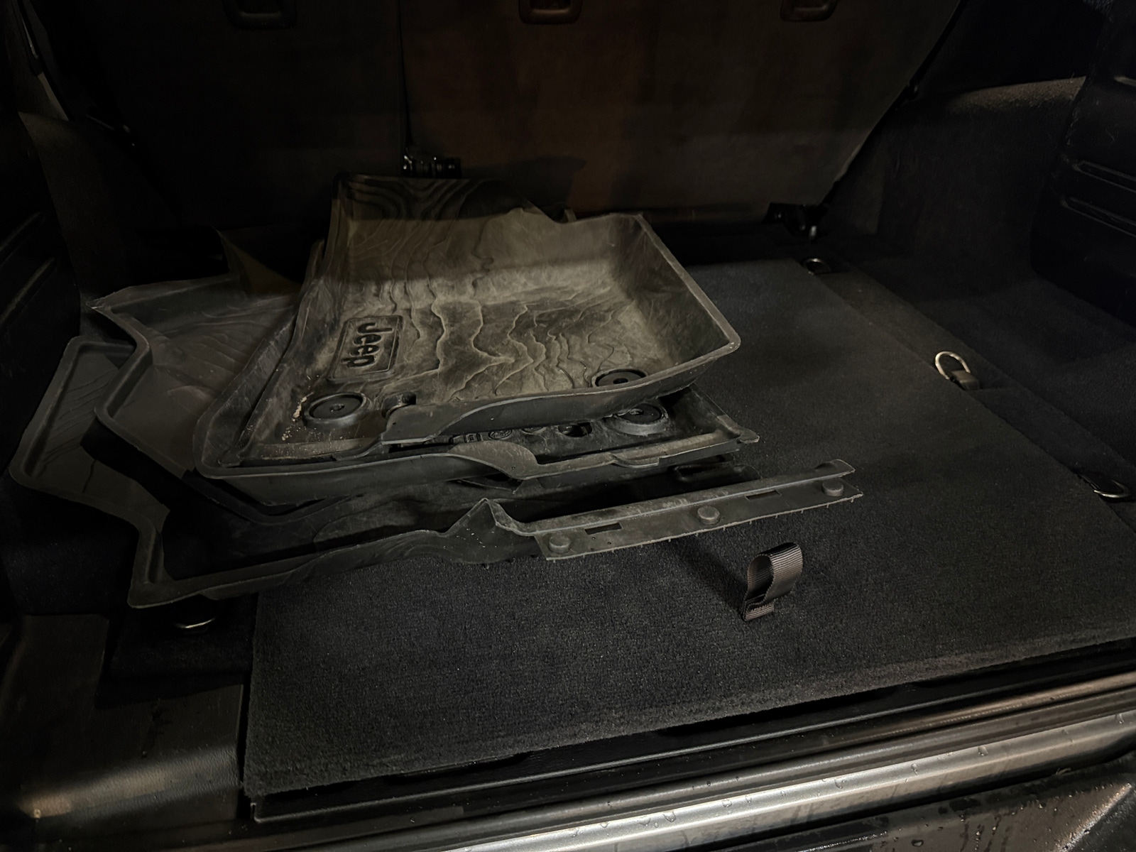 Thumbnail: 2020 Jeep Wrangler - 7