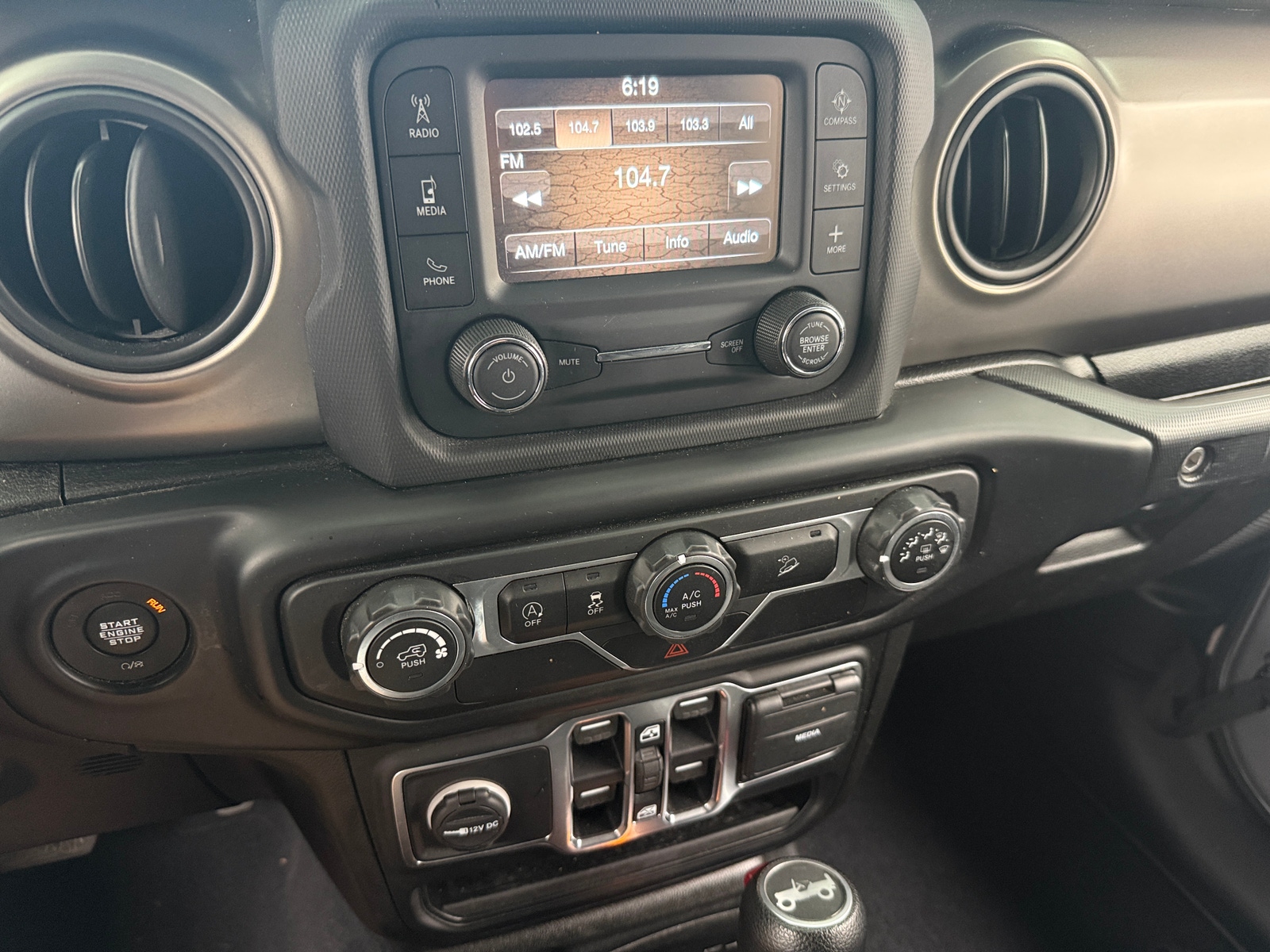 Thumbnail: 2020 Jeep Wrangler - 4