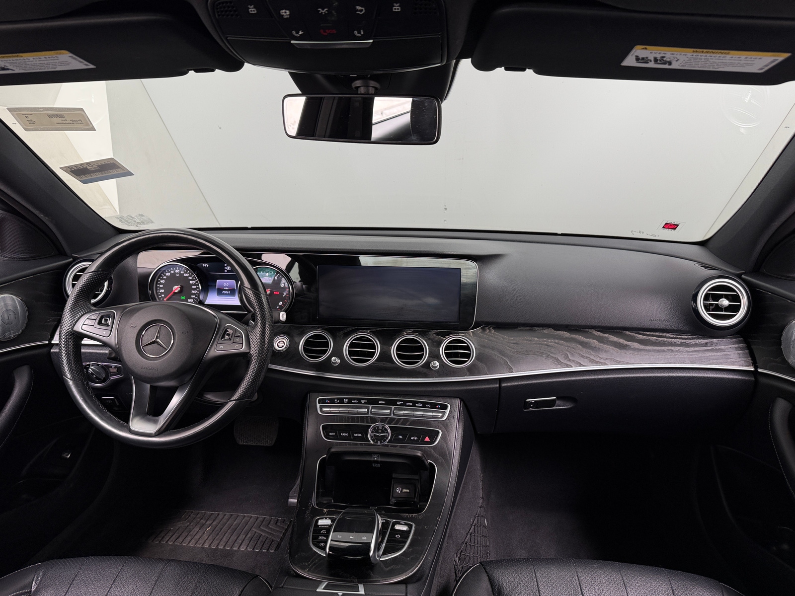Thumbnail: 2018 Mercedes-Benz E-Class - 3