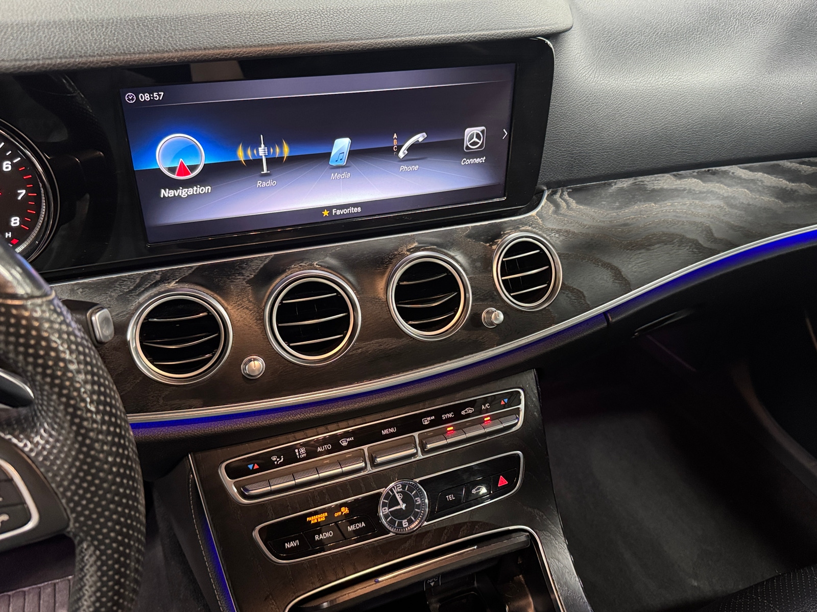 Thumbnail: 2018 Mercedes-Benz E-Class - 4
