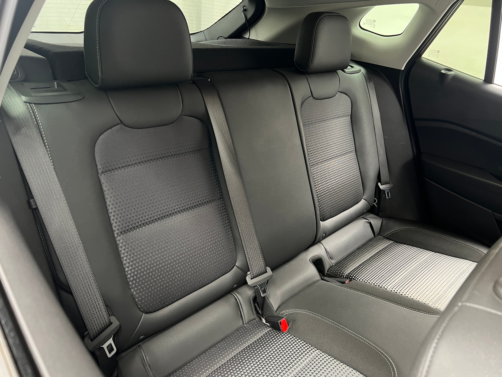 Thumbnail: 2025 Chevrolet Trax - 6