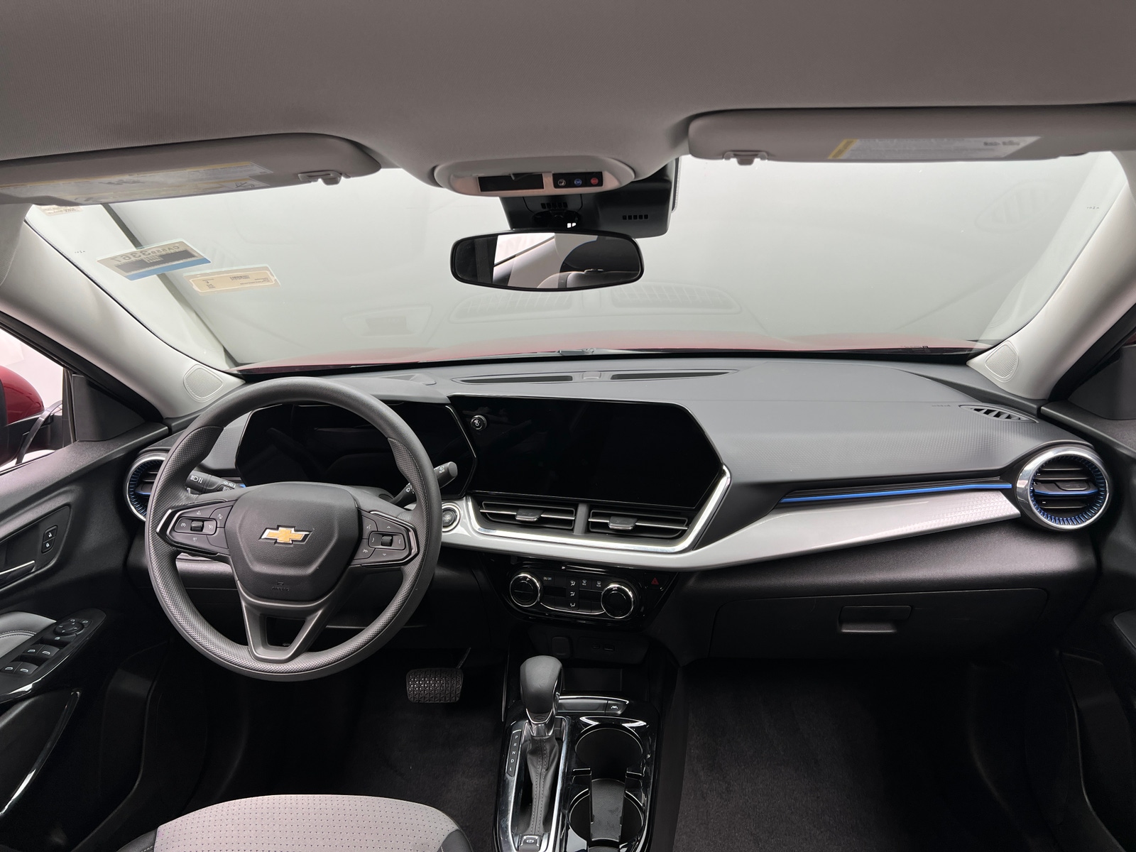 Thumbnail: 2025 Chevrolet Trax - 3