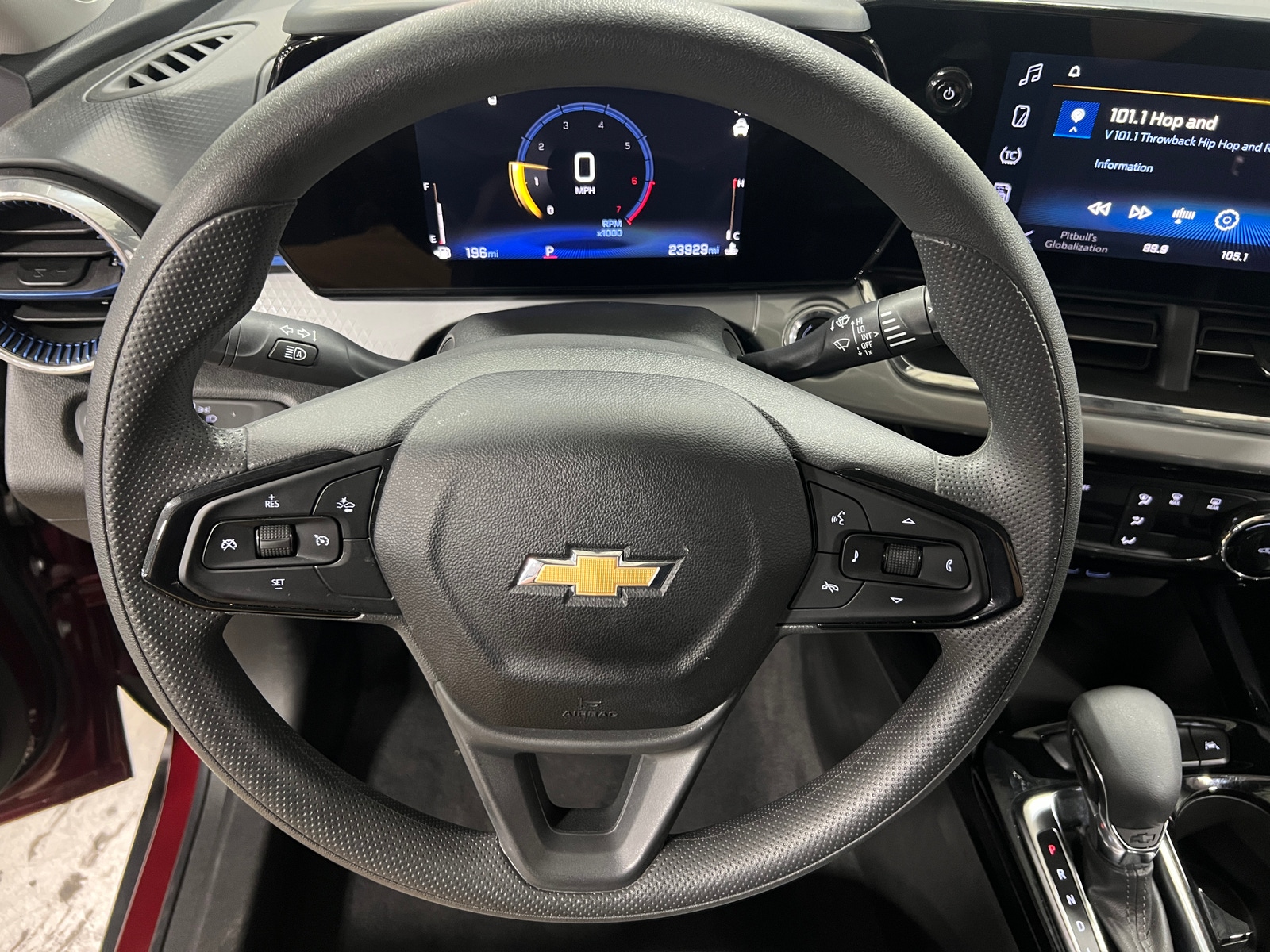 Thumbnail: 2025 Chevrolet Trax - 5