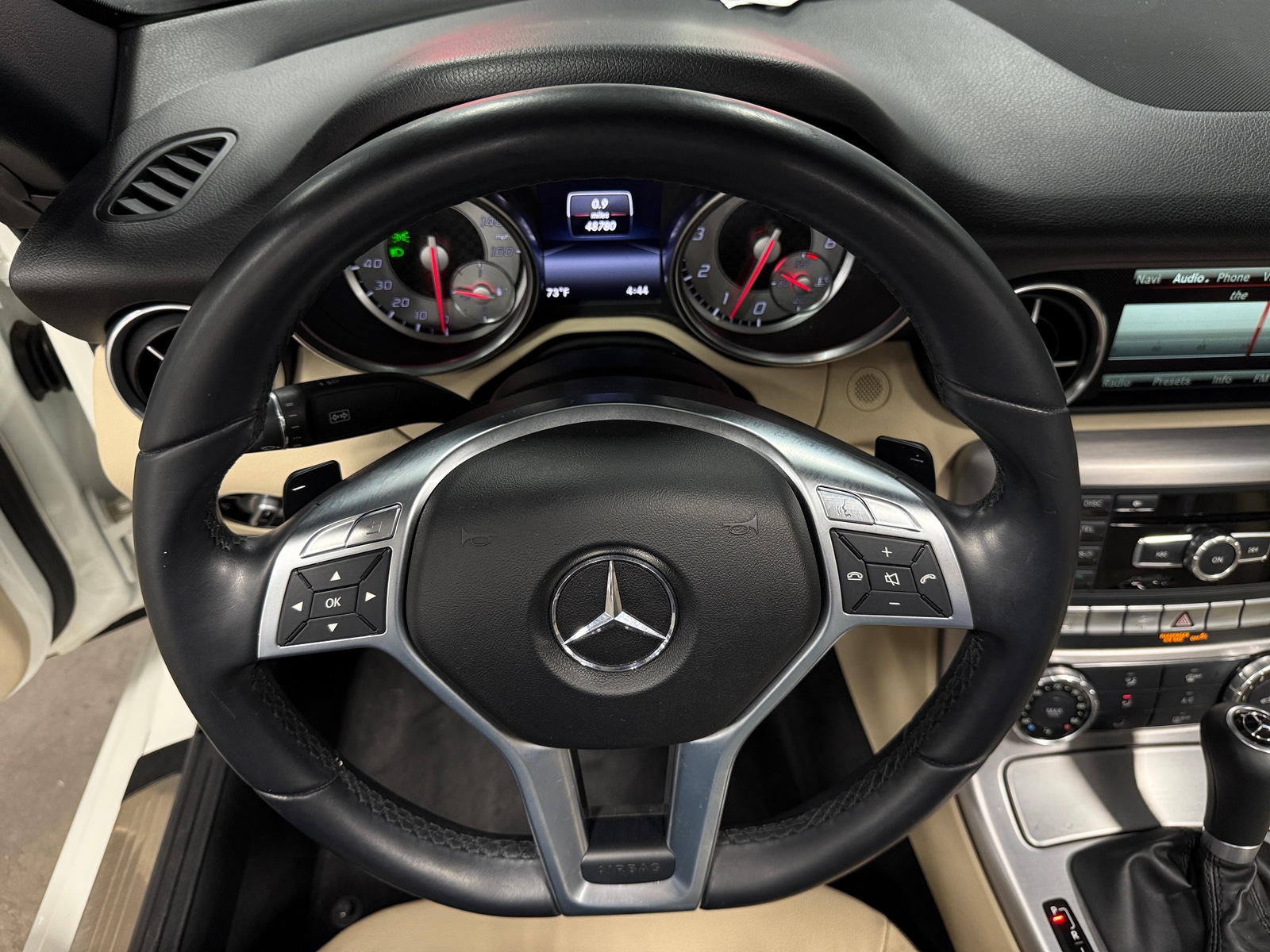Thumbnail: 2014 Mercedes-Benz SLK - 4