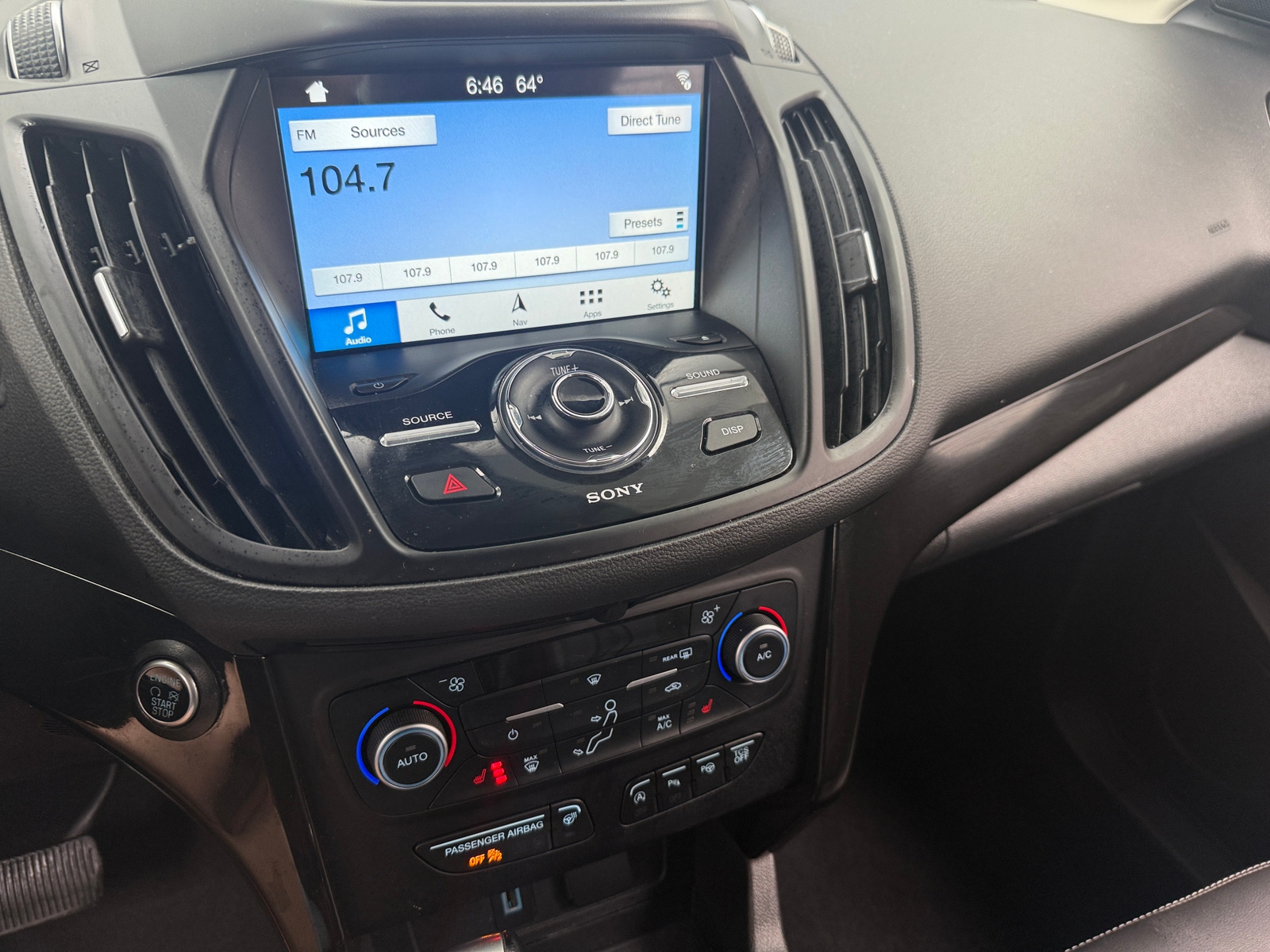 Thumbnail: 2018 Ford Escape - 3