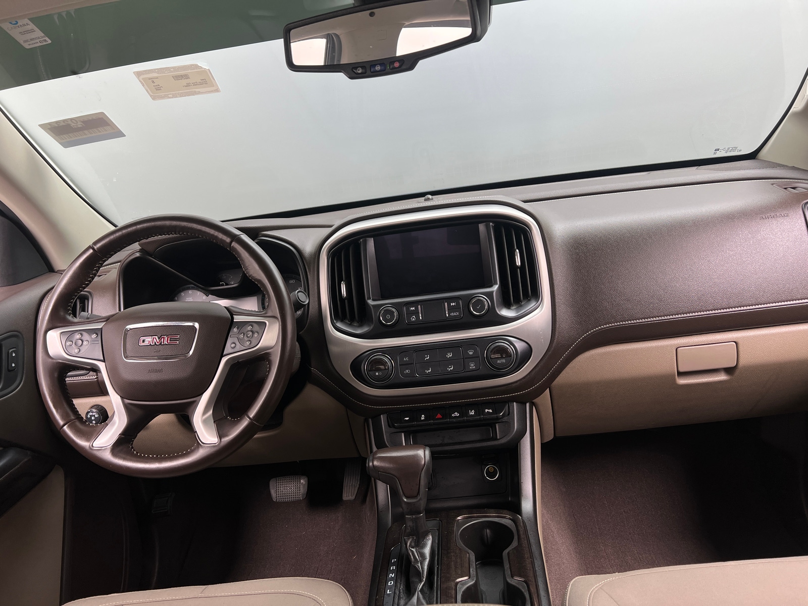Thumbnail: 2020 GMC Canyon - 3