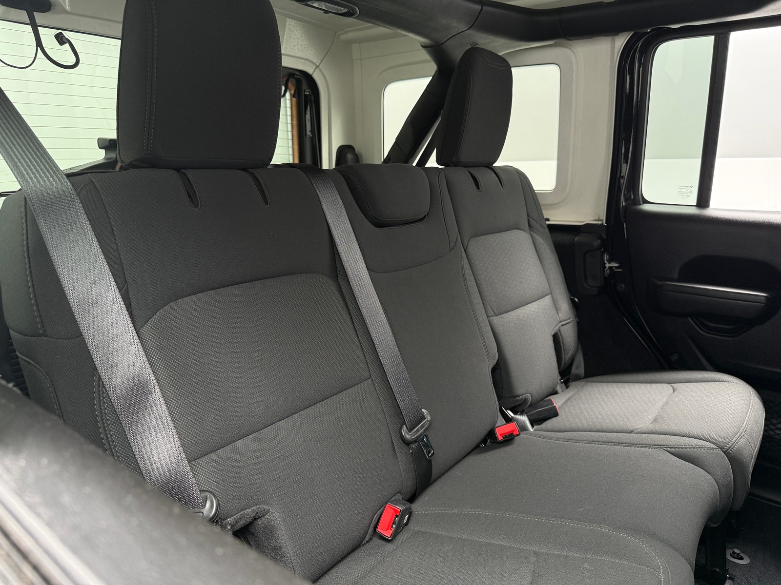 Thumbnail: 2022 Jeep Wrangler - 6